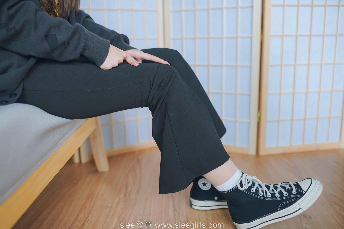 图片[92]-[SIEE丝意]NO.475 新人岚岚 帆布鞋[91P] – 速更版-美库