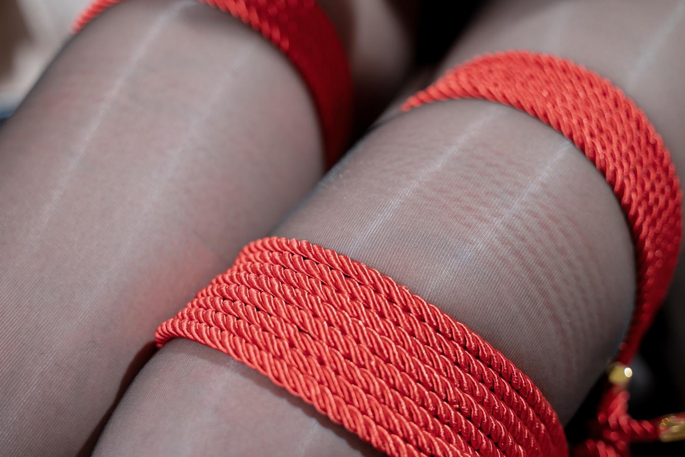 图片[25]-miko酱ww  缠绕女警 [44P] – 速更版-美库