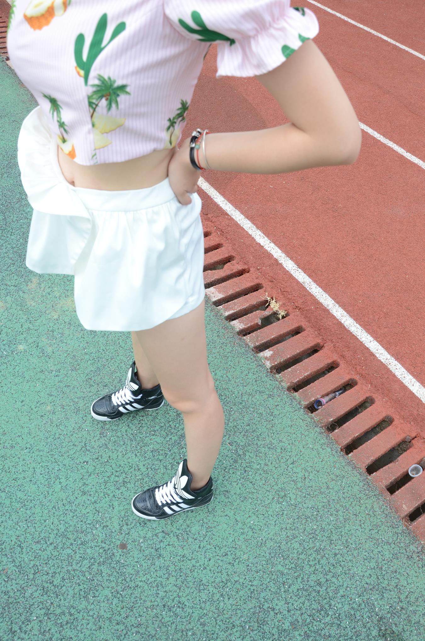 图片[12]-[战前女神] 美腿美足精品摄影套图 098 [140P] – 速更版-美库