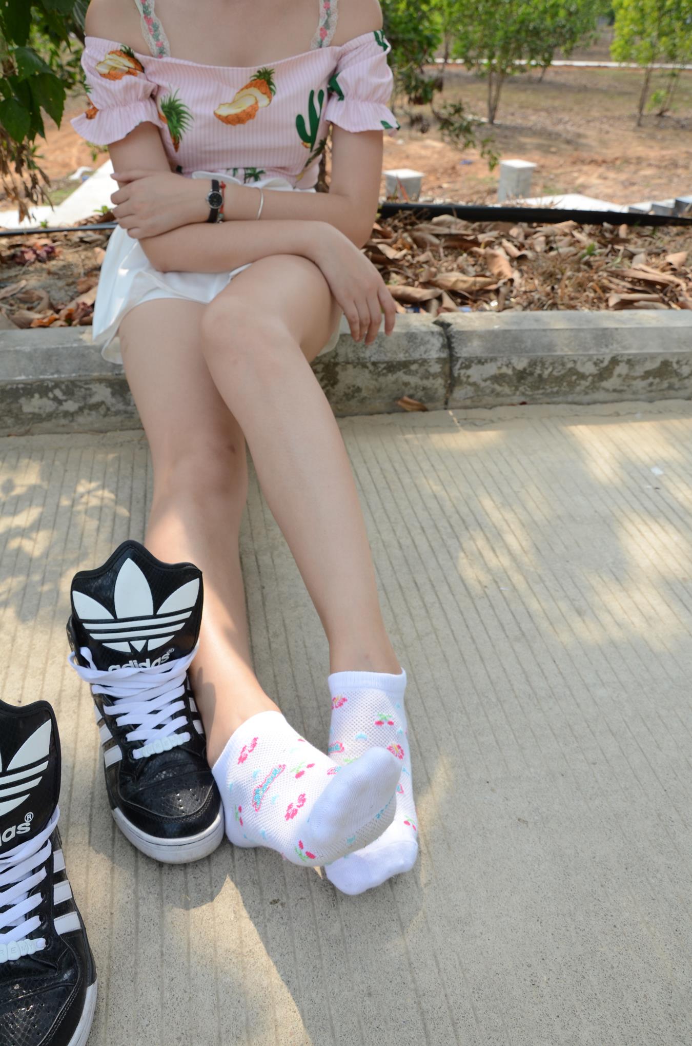 图片[71]-[战前女神] 美腿美足精品摄影套图 098 [140P] – 速更版-美库