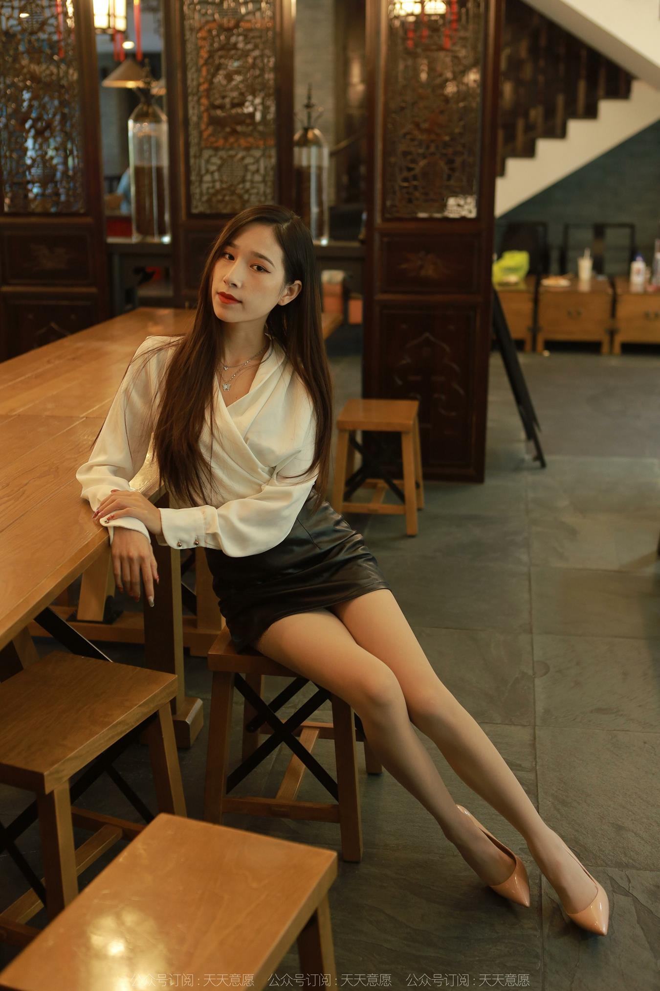 图片[44]-[IESS异思趣向] 耽丝 221009美子 [88P] – 速更版-美库