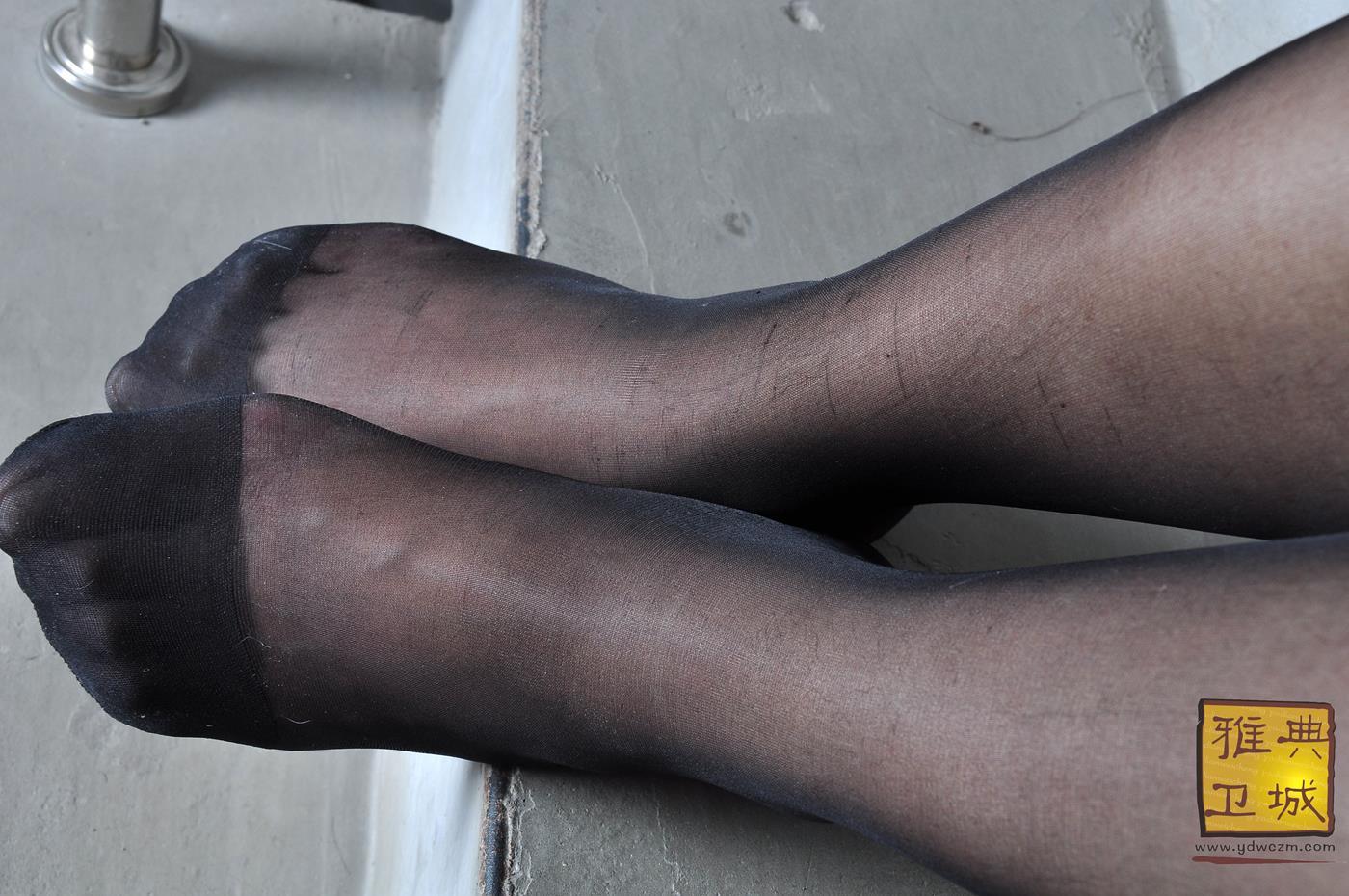 图片[17]-雅典卫城  黑丝大长腿  2010-057 [104P] – 速更版-美库