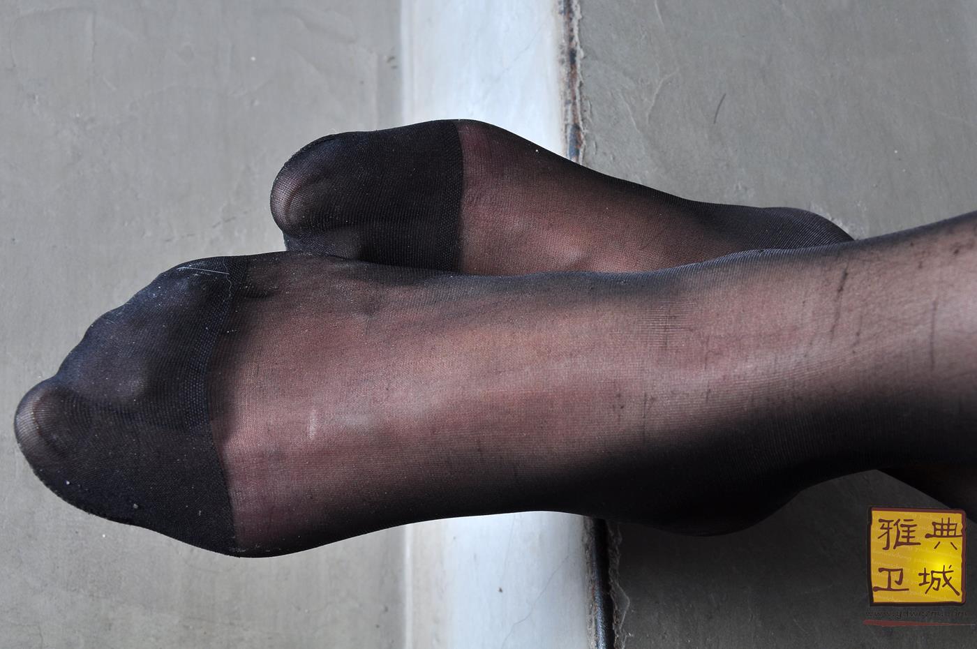 图片[18]-雅典卫城  黑丝大长腿  2010-057 [104P] – 速更版-美库