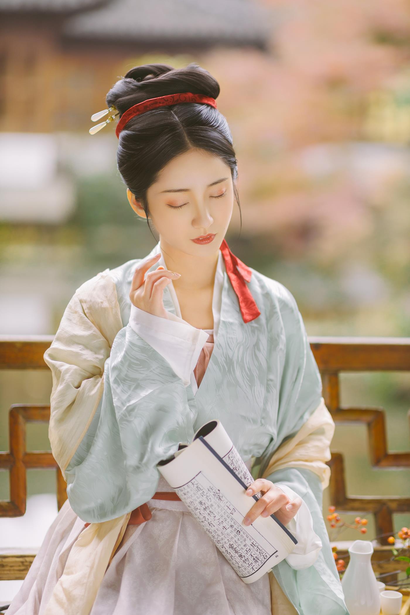 图片[13]-[YITUYU艺图语] 2022.02.27 山水风月皆下等，唯有眼前心上人 小温暖想要个大太阳 [25P] – 速更版-美库