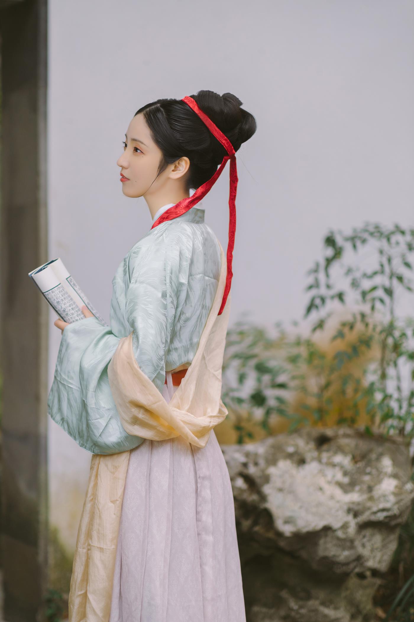 图片[22]-[YITUYU艺图语] 2022.02.27 山水风月皆下等，唯有眼前心上人 小温暖想要个大太阳 [25P] – 速更版-美库