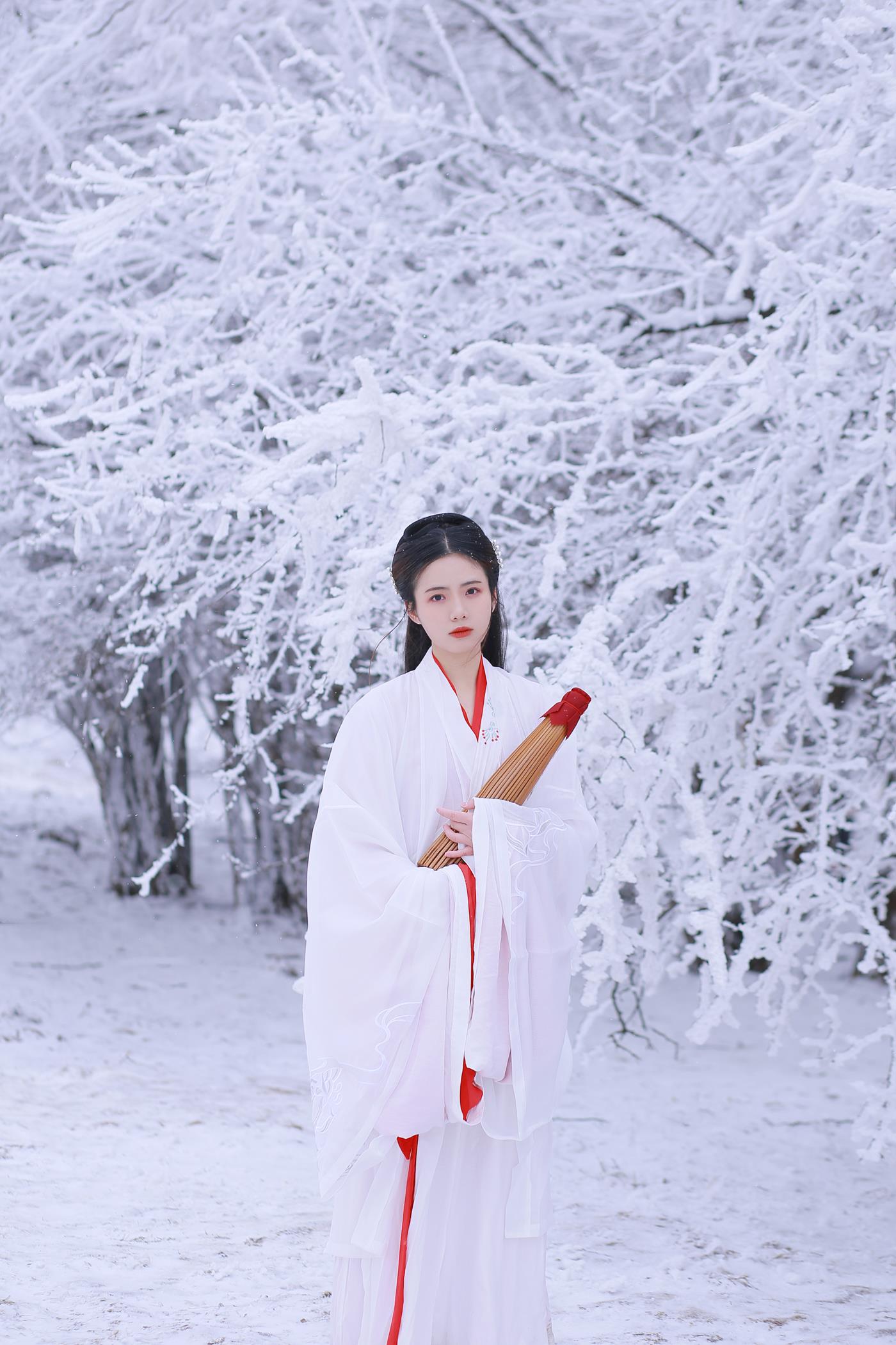 图片[19]-[YITUYU艺图语] 2022.02.27 山中雪后 沂越 [34P] – 速更版-美库