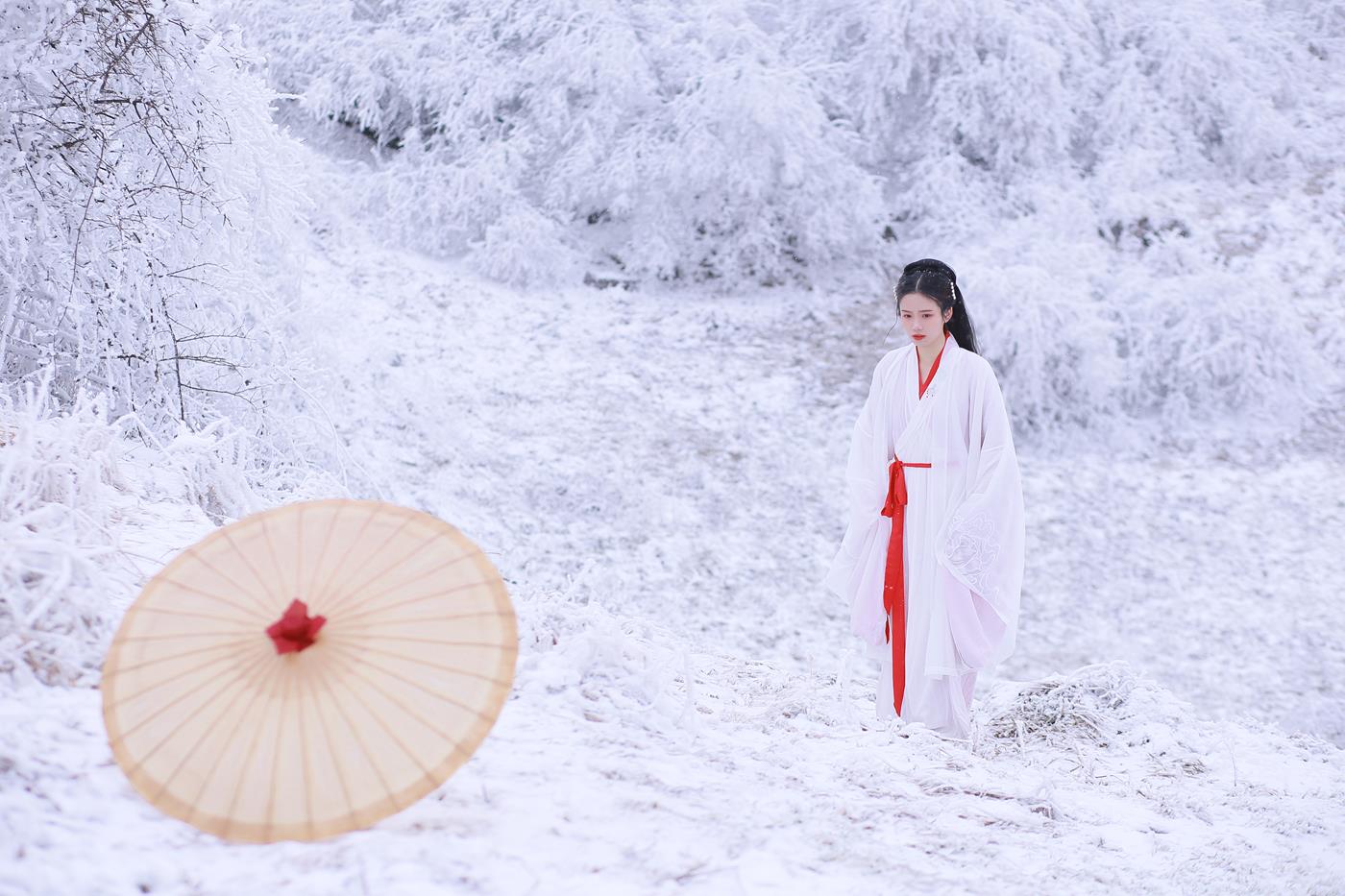 图片[31]-[YITUYU艺图语] 2022.02.27 山中雪后 沂越 [34P] – 速更版-美库