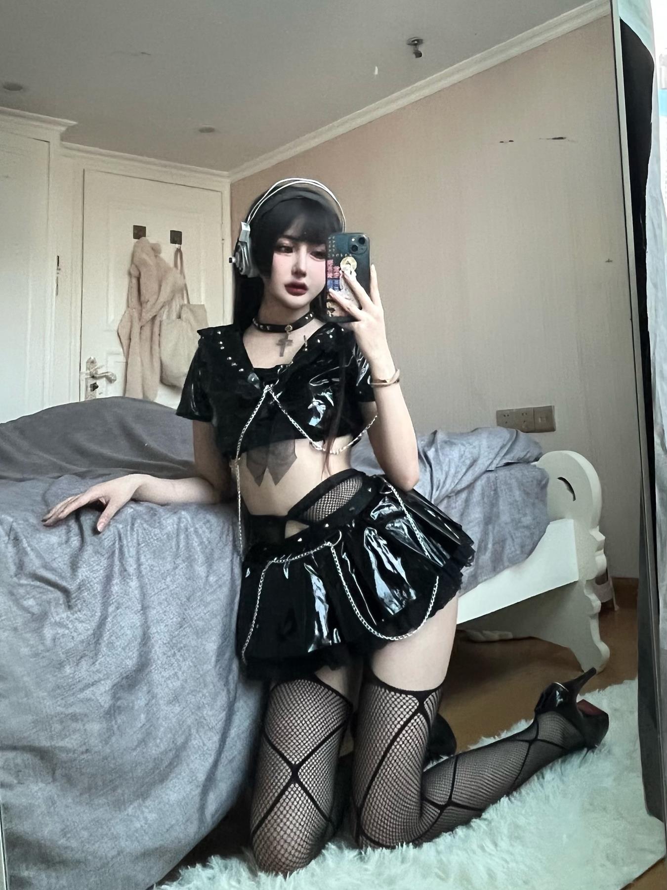 图片[10]-动漫博主您的蛋蛋  不良少女 [22P] – 速更版-美库