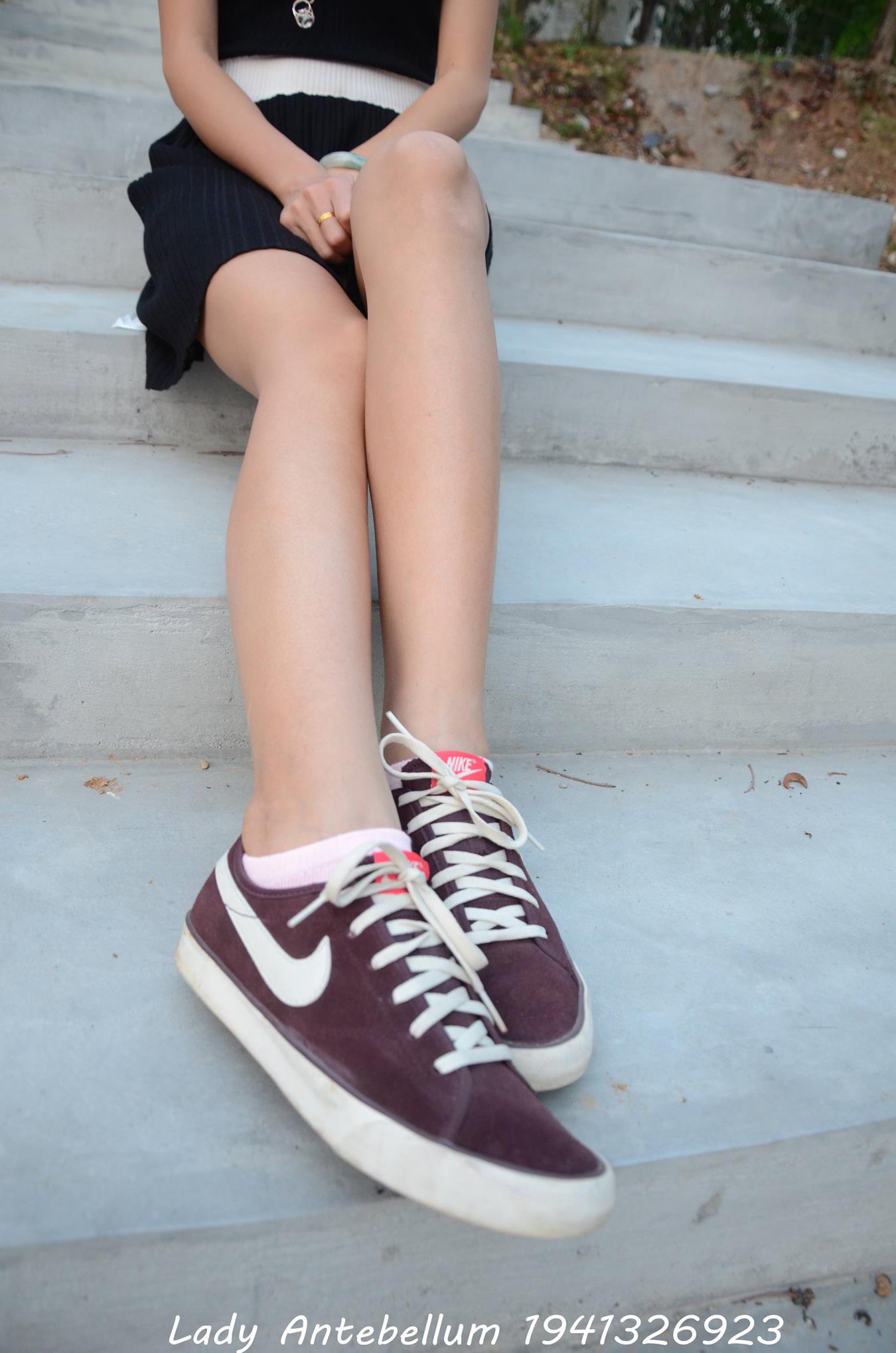 图片[28]-[战前女神] 美腿美足精品摄影套图 101 [128P] – 速更版-美库