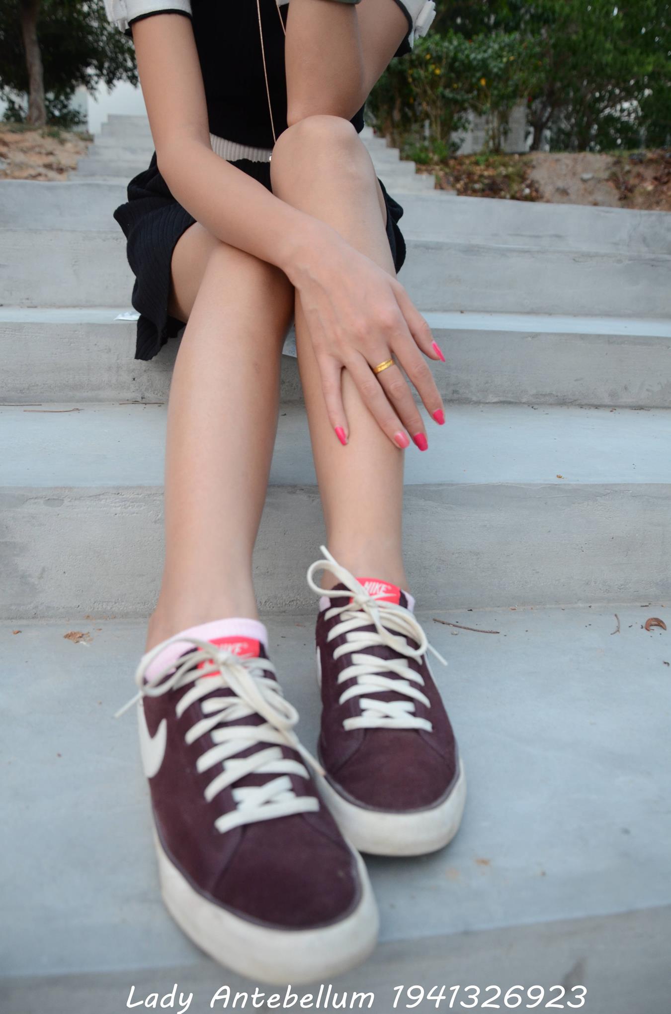 图片[31]-[战前女神] 美腿美足精品摄影套图 101 [128P] – 速更版-美库