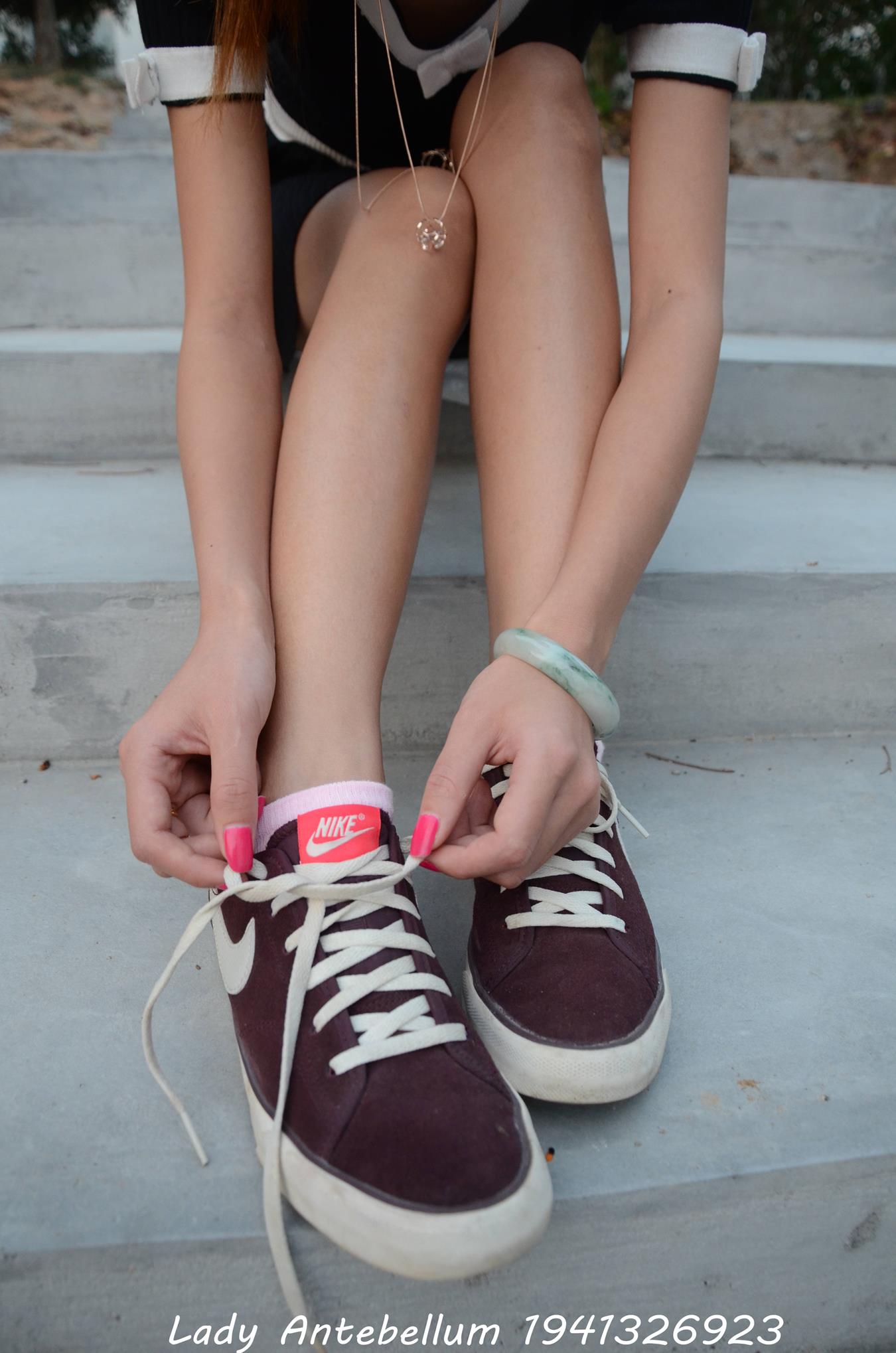 图片[38]-[战前女神] 美腿美足精品摄影套图 101 [128P] – 速更版-美库