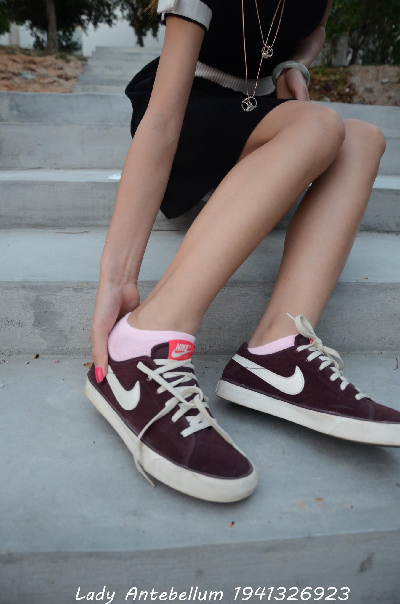 图片[42]-[战前女神] 美腿美足精品摄影套图 101 [128P] – 速更版-美库