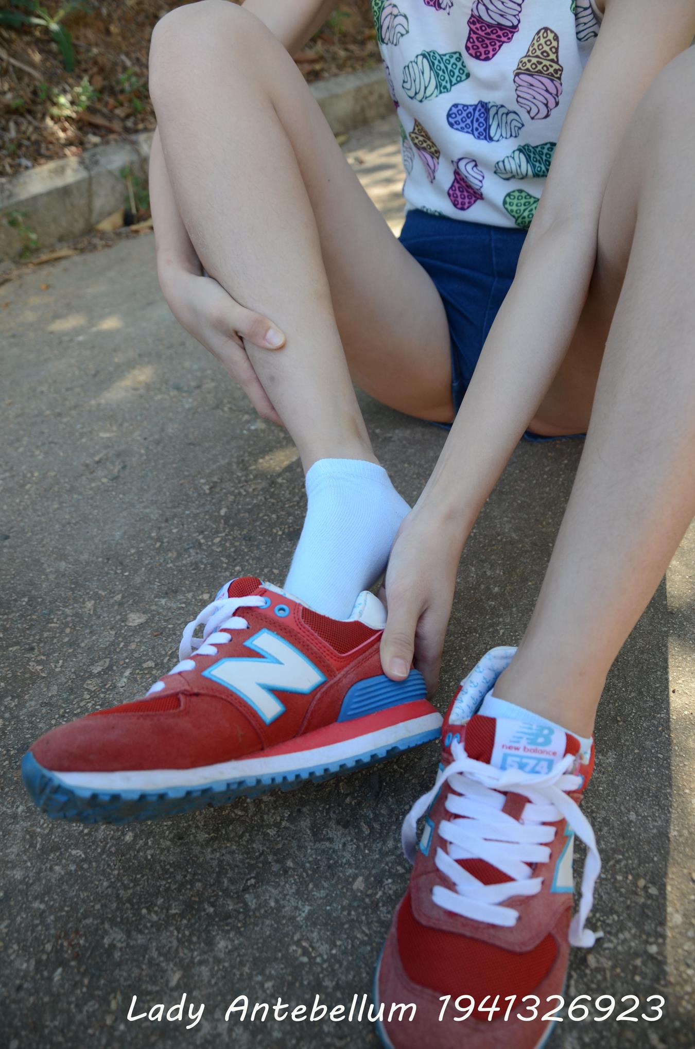 图片[31]-[战前女神] 美腿美足精品摄影套图 100 [60P] – 速更版-美库