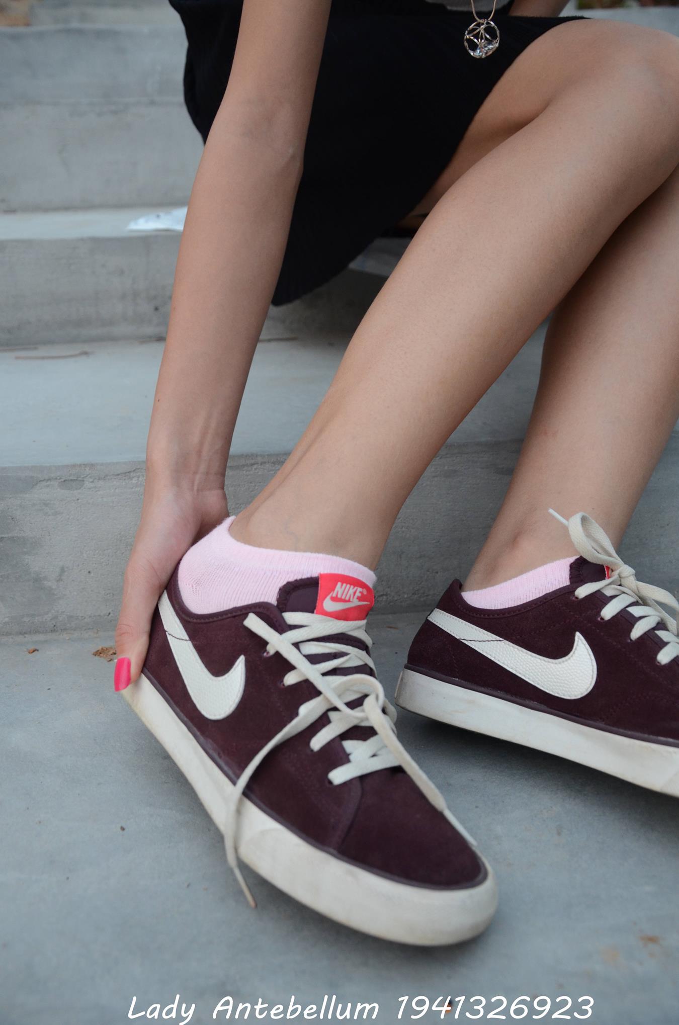 图片[43]-[战前女神] 美腿美足精品摄影套图 101 [128P] – 速更版-美库