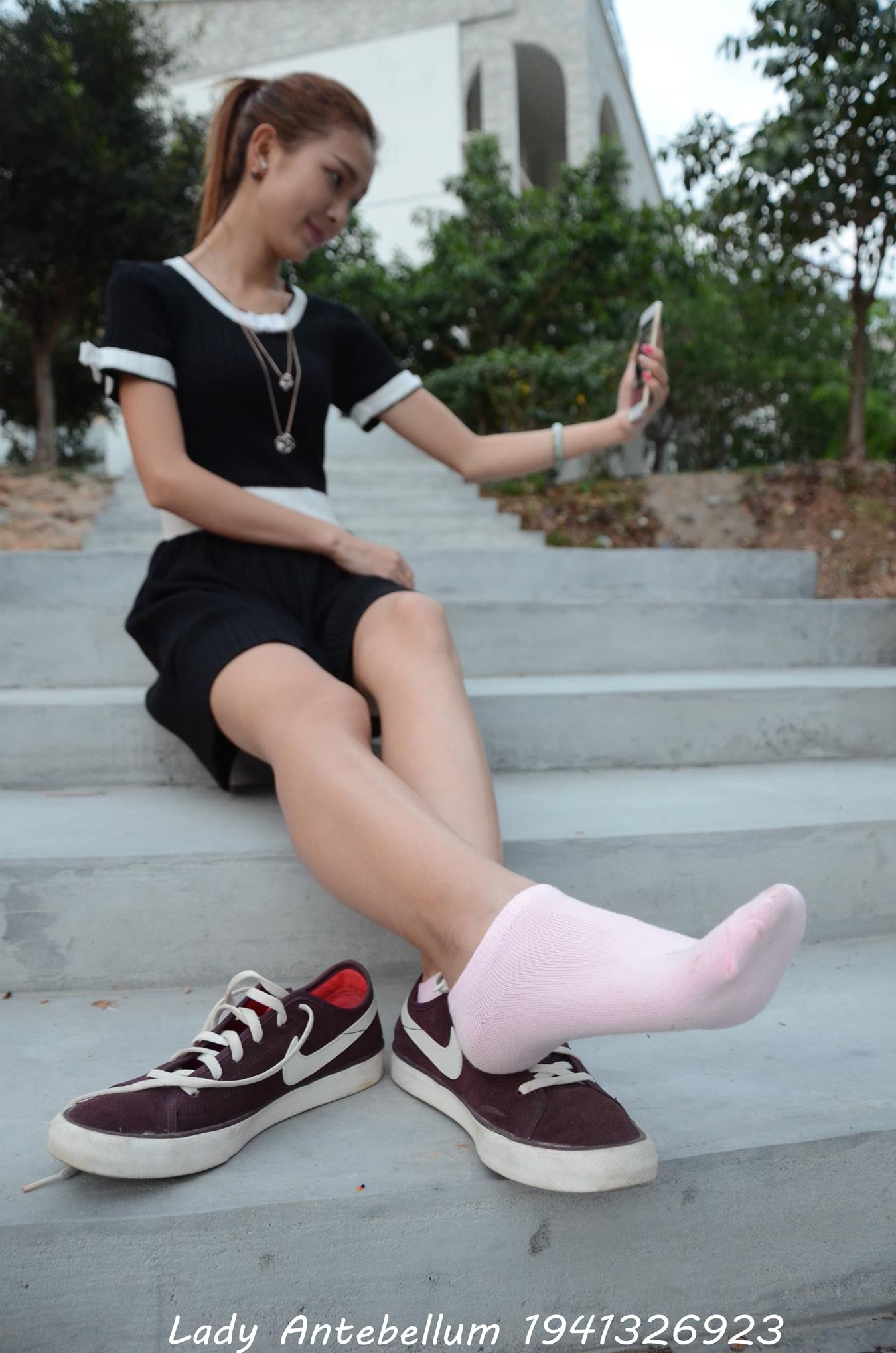 图片[54]-[战前女神] 美腿美足精品摄影套图 101 [128P] – 速更版-美库