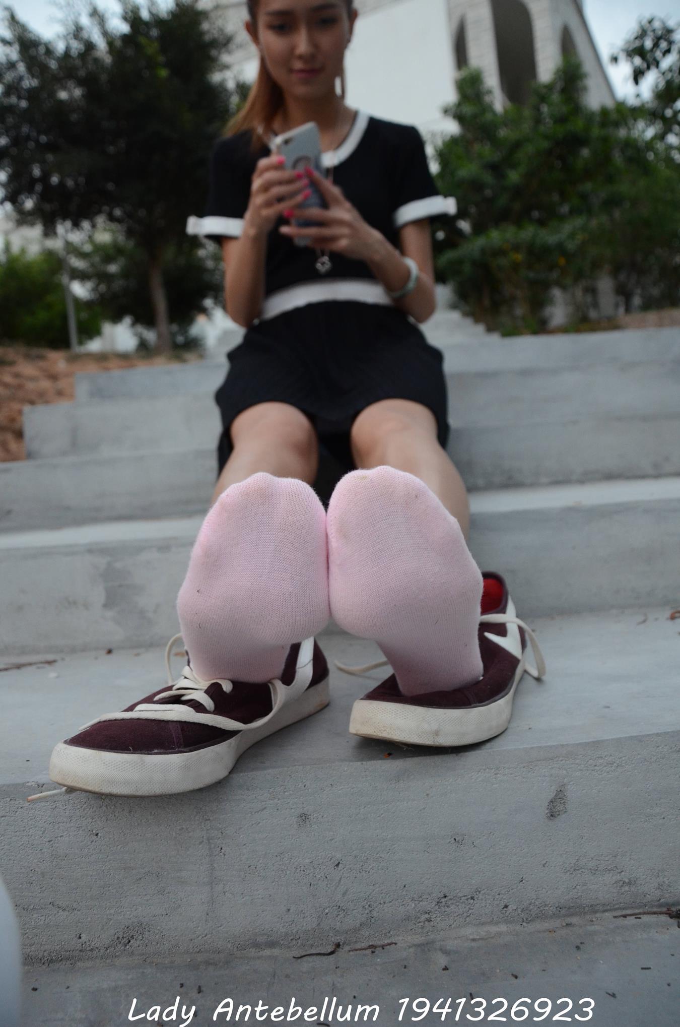 图片[65]-[战前女神] 美腿美足精品摄影套图 101 [128P] – 速更版-美库