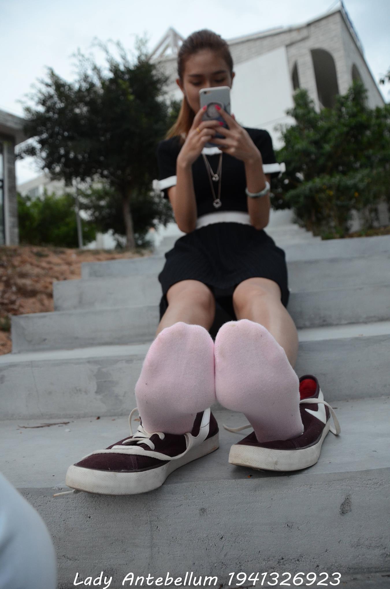 图片[67]-[战前女神] 美腿美足精品摄影套图 101 [128P] – 速更版-美库