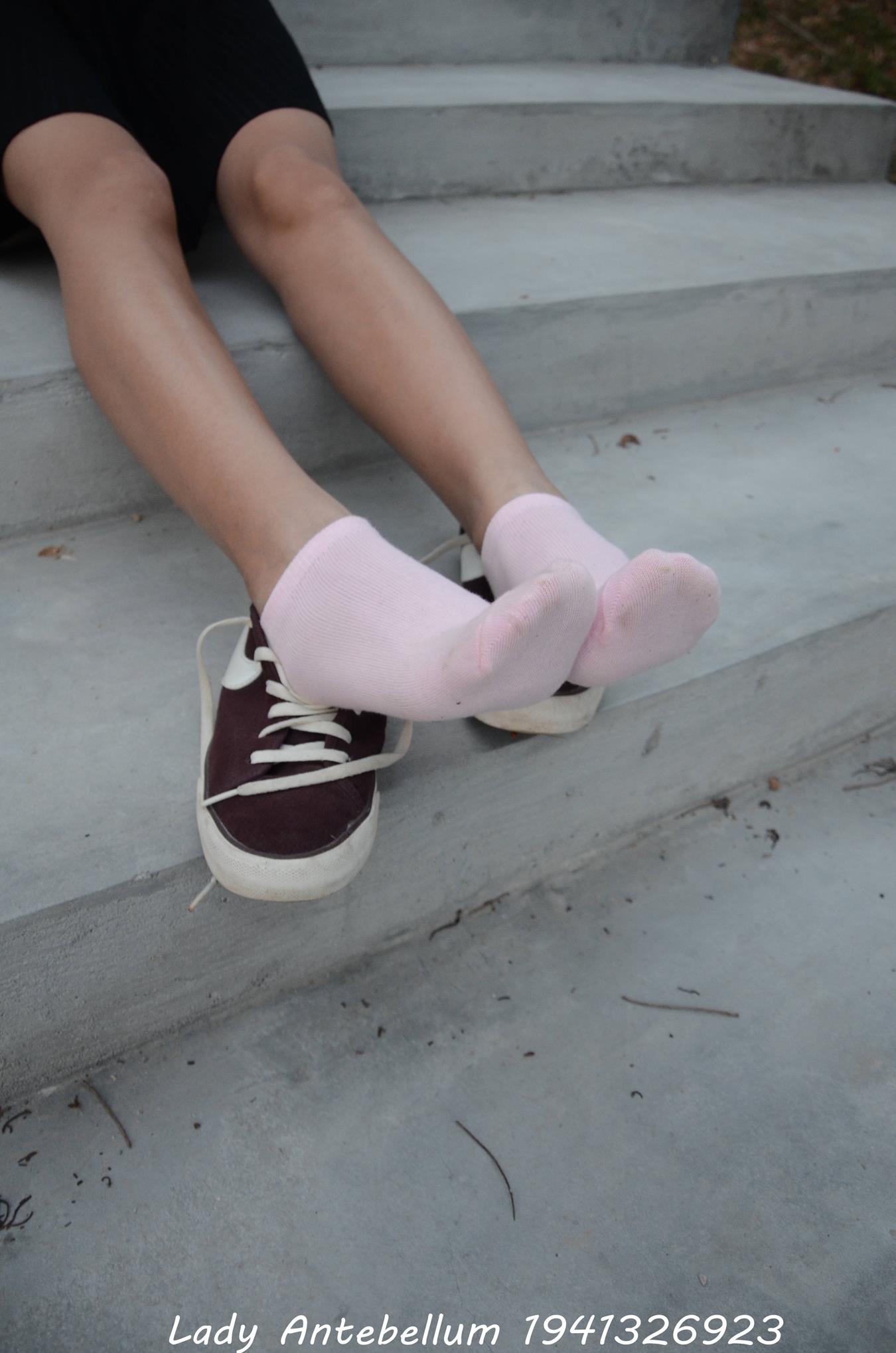 图片[72]-[战前女神] 美腿美足精品摄影套图 101 [128P] – 速更版-美库