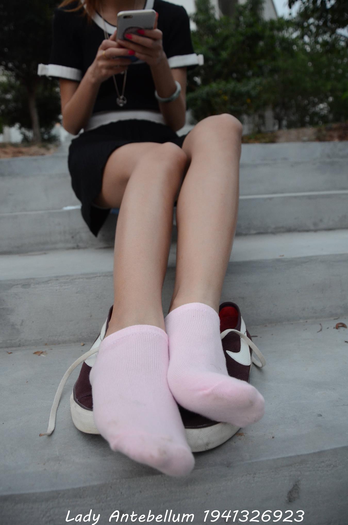 图片[73]-[战前女神] 美腿美足精品摄影套图 101 [128P] – 速更版-美库