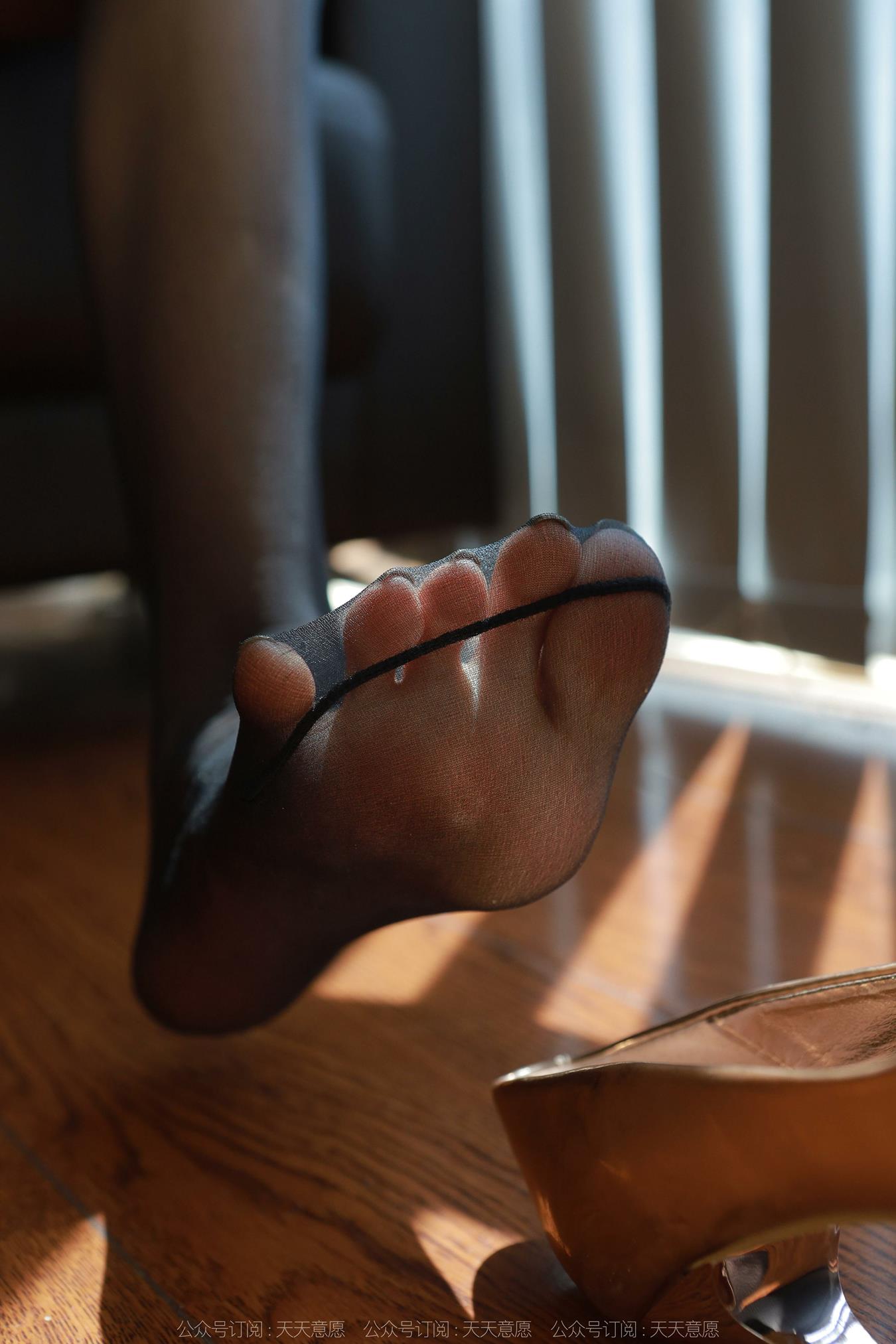 图片[21]-[IESS异思趣向] 耽丝 221010美子 [86P] – 速更版-美库