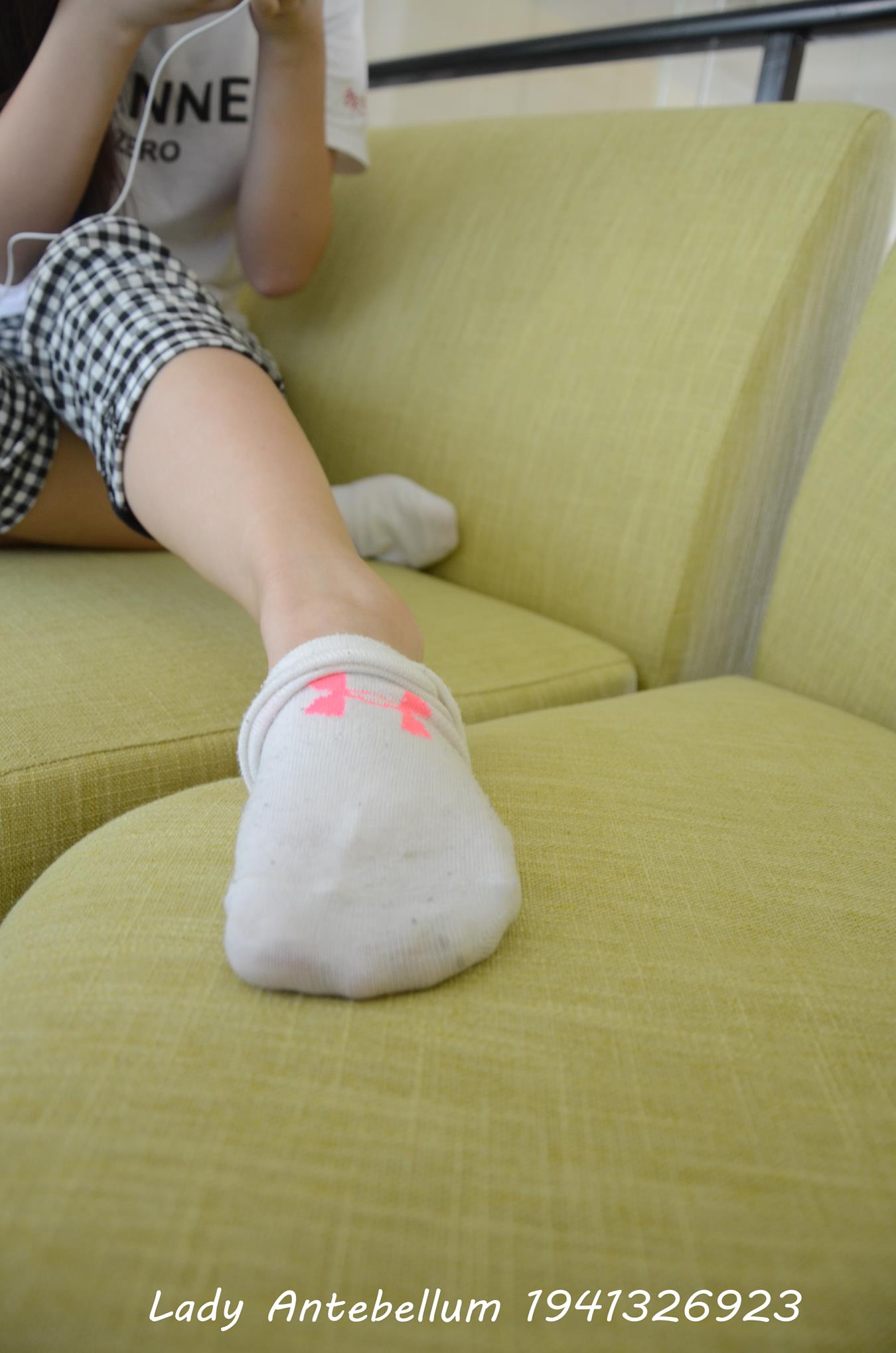 图片[61]-[战前女神] 美腿美足精品摄影套图 103 [105P] – 速更版-美库