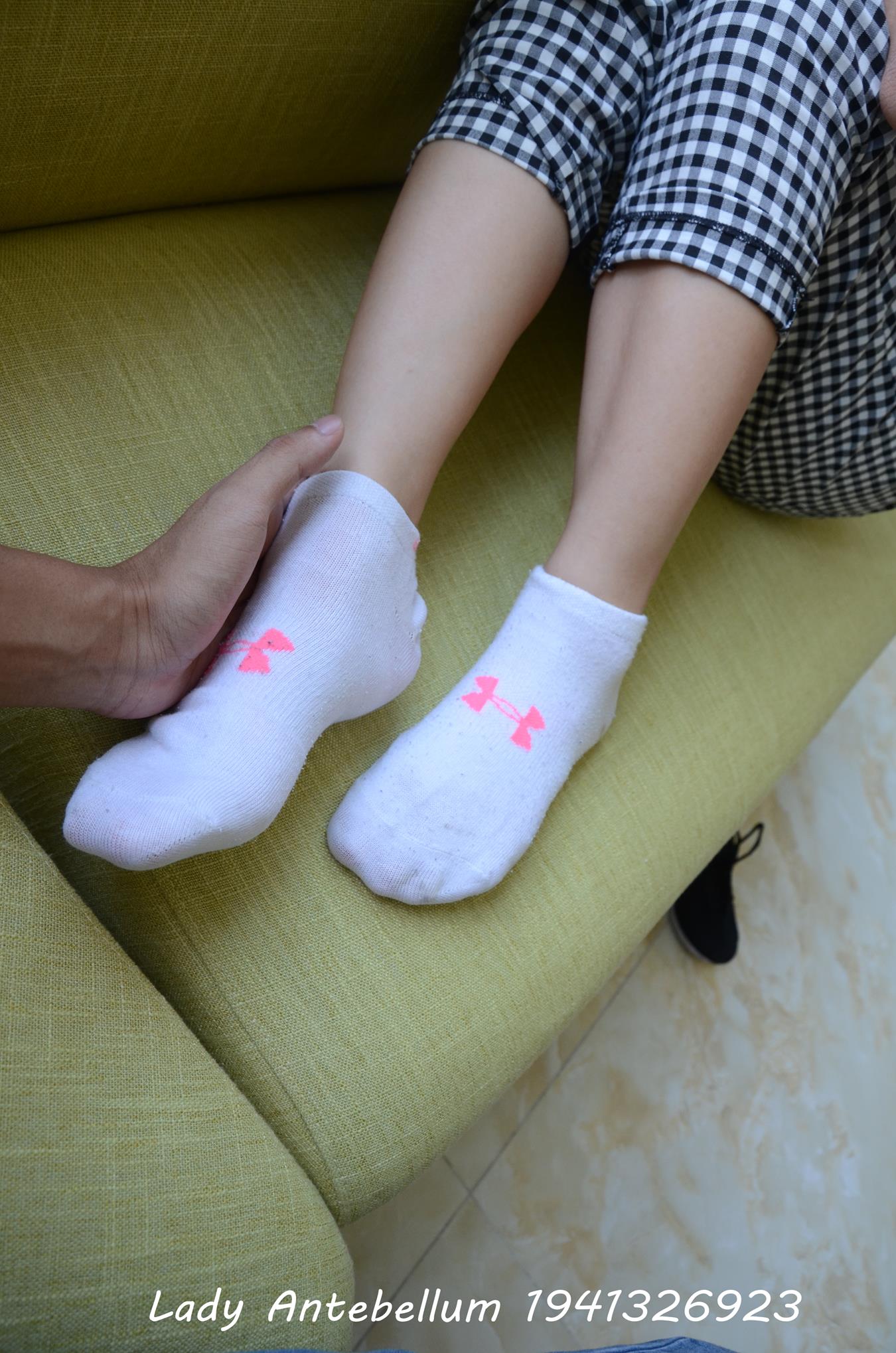 图片[73]-[战前女神] 美腿美足精品摄影套图 103 [105P] – 速更版-美库