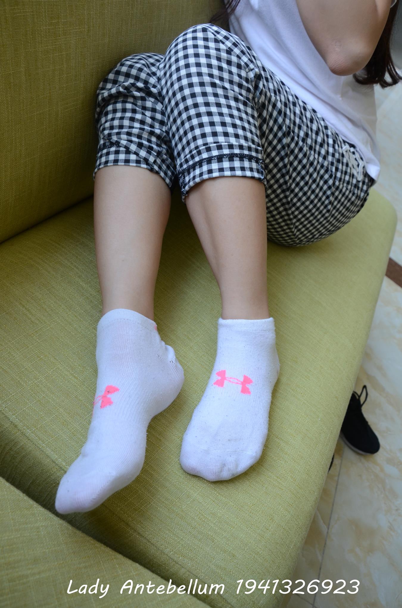 图片[76]-[战前女神] 美腿美足精品摄影套图 103 [105P] – 速更版-美库