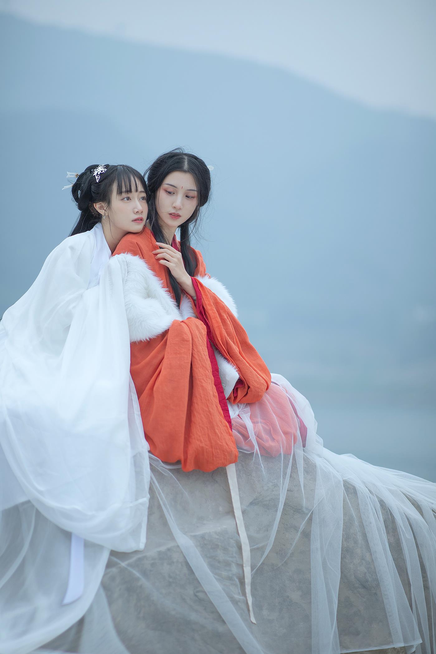 图片[10]-[YITUYU艺图语] 2022.02.28 水天一色 缪缪 [22P] – 速更版-美库