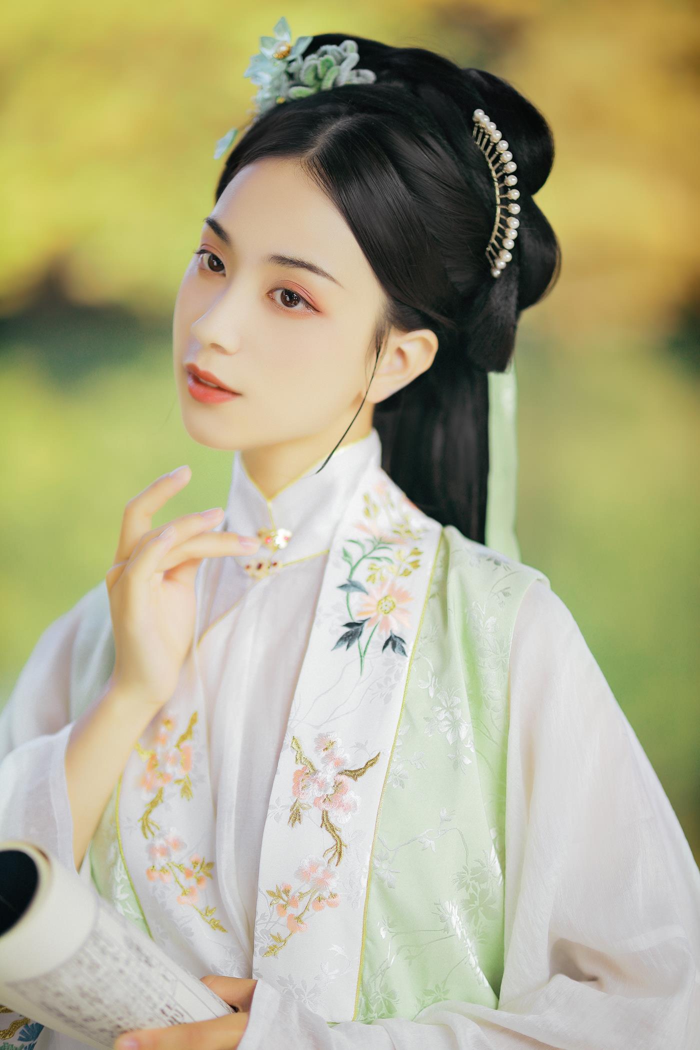 图片[17]-[YITUYU艺图语] 2022.03.01 不及你 倾眸- [22P] – 速更版-美库