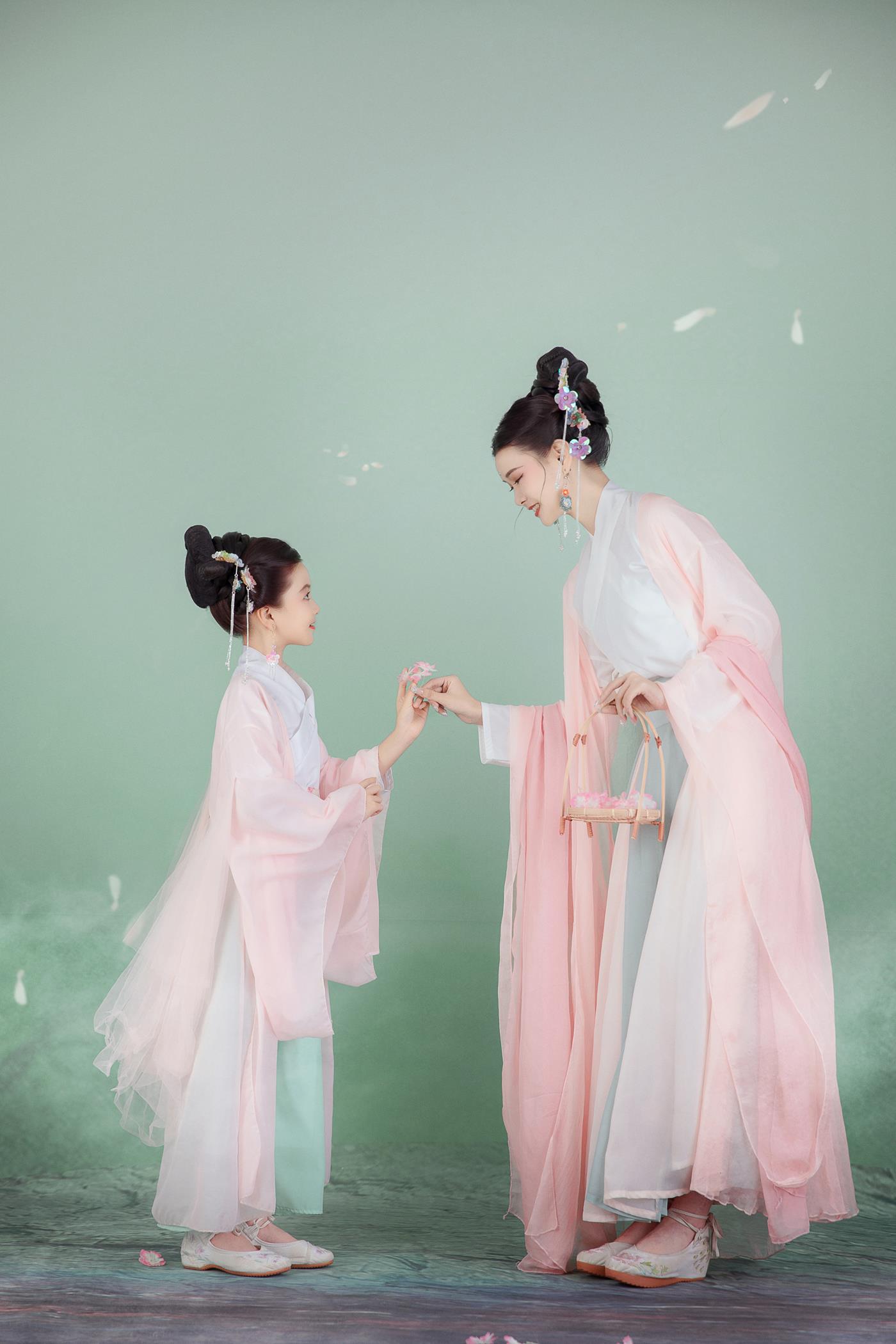 图片[23]-[YITUYU艺图语] 2022.03.01 采桑子 欣宝 [22P] – 速更版-美库