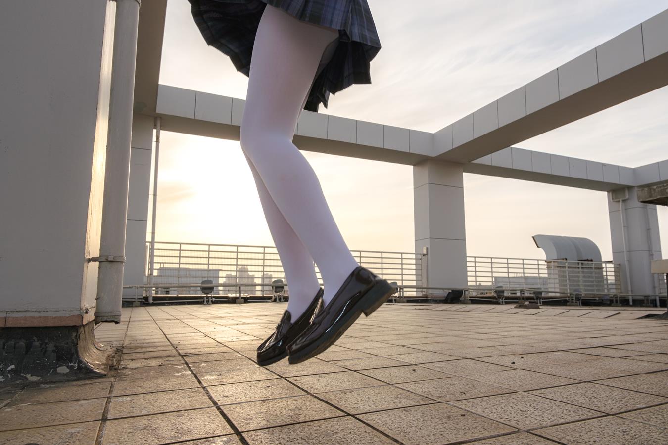 图片[26]-森萝财团写真 – 月下 [57P] – 速更版-美库