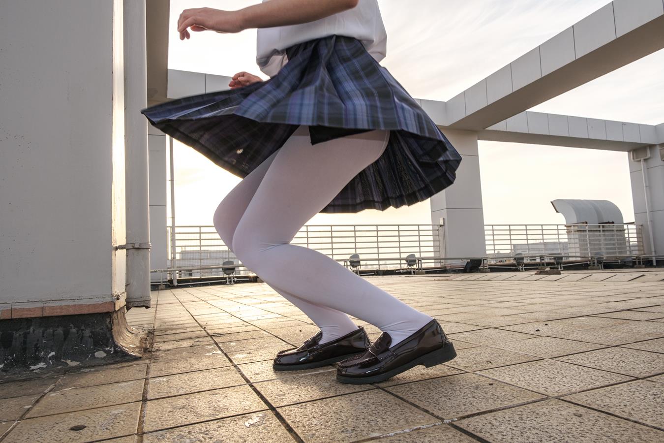 图片[27]-森萝财团写真 – 月下 [57P] – 速更版-美库