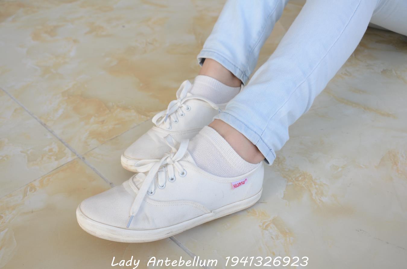 图片[14]-[战前女神] 美腿美足精品摄影套图 105 [98P] – 速更版-美库