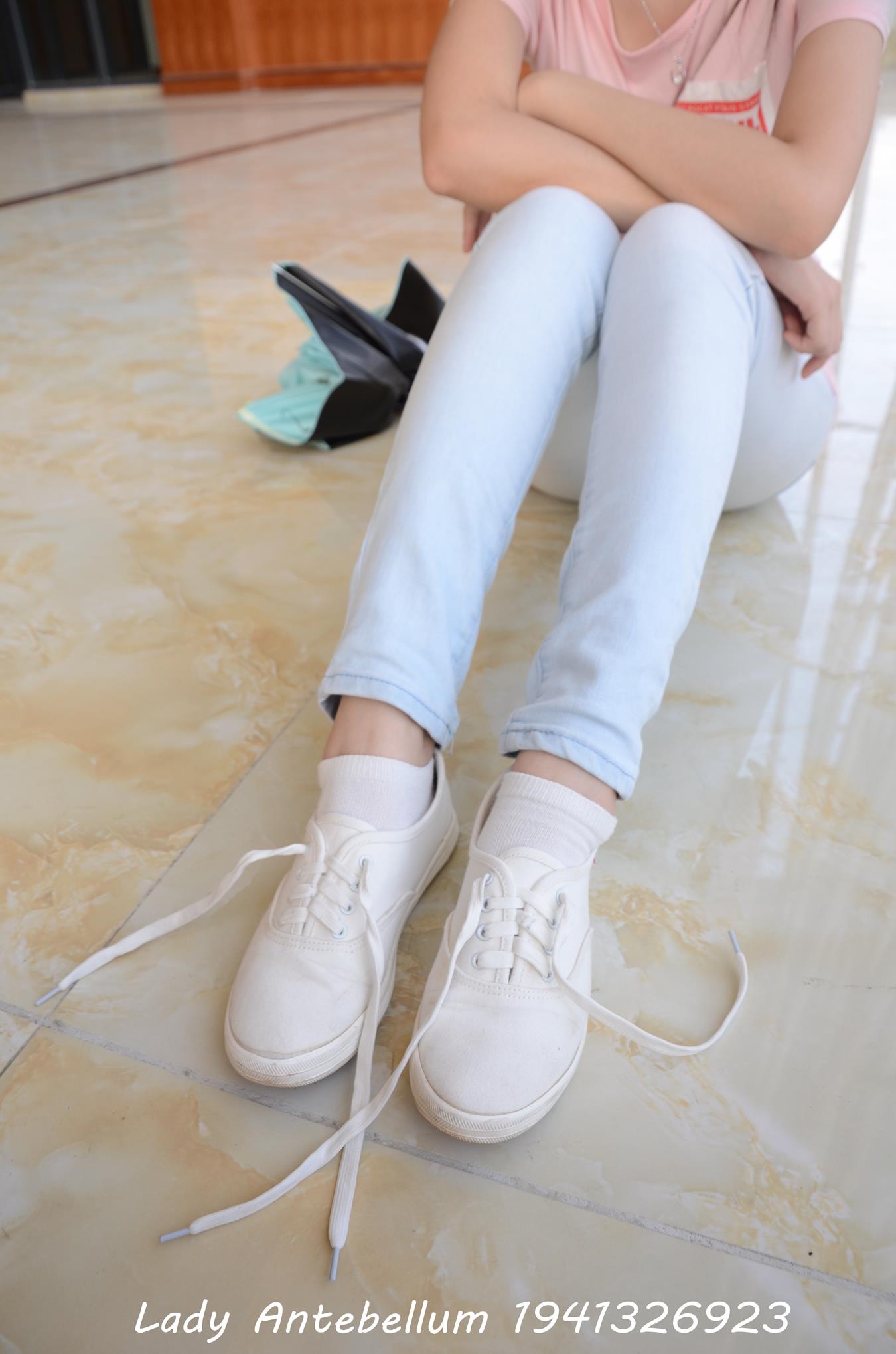 图片[22]-[战前女神] 美腿美足精品摄影套图 105 [98P] – 速更版-美库