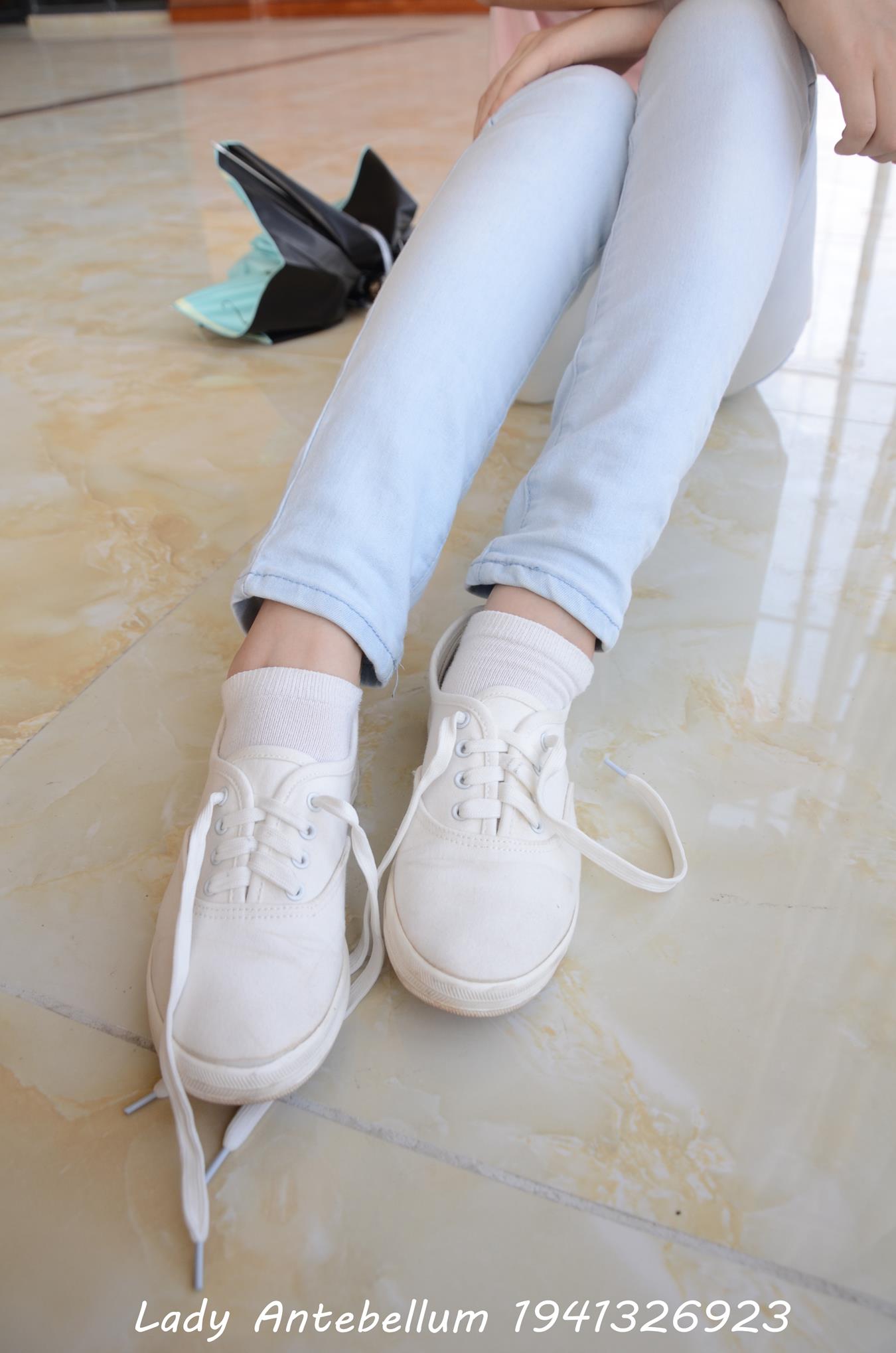 图片[25]-[战前女神] 美腿美足精品摄影套图 105 [98P] – 速更版-美库