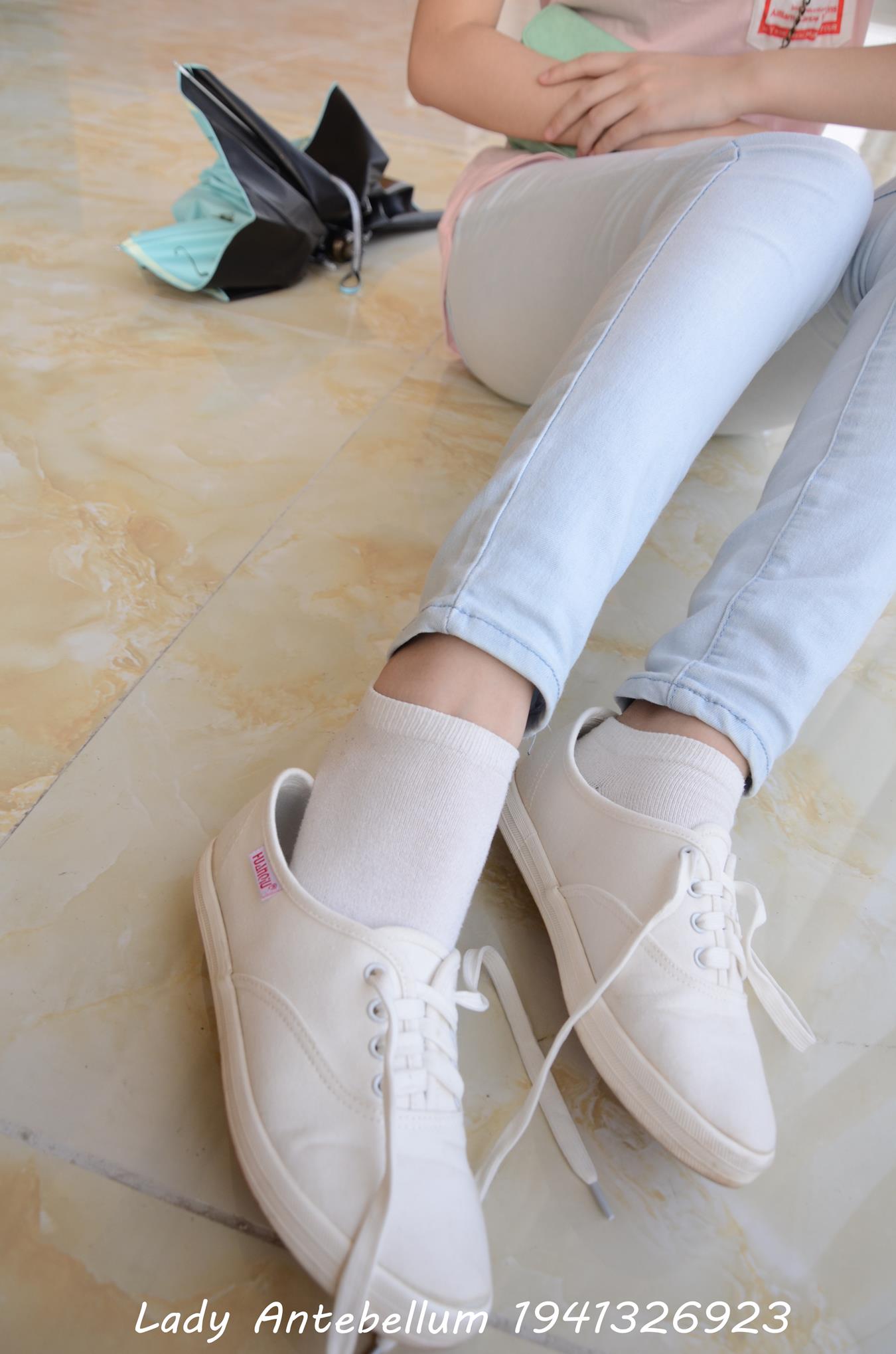 图片[29]-[战前女神] 美腿美足精品摄影套图 105 [98P] – 速更版-美库