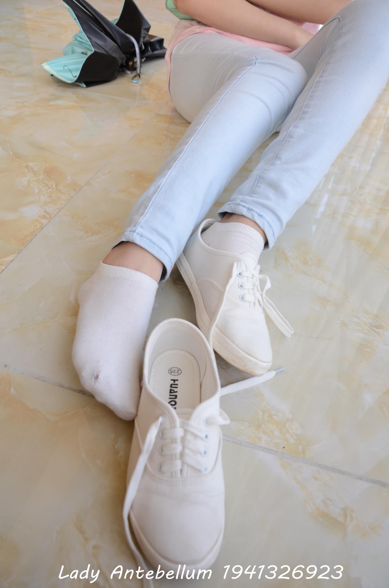 图片[35]-[战前女神] 美腿美足精品摄影套图 105 [98P] – 速更版-美库