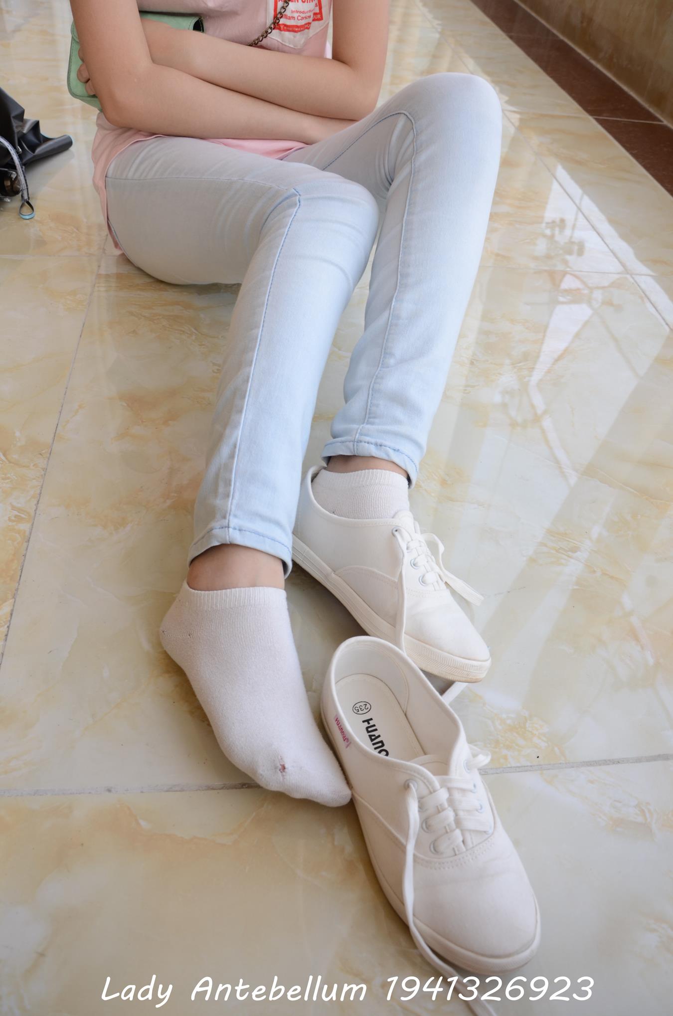 图片[37]-[战前女神] 美腿美足精品摄影套图 105 [98P] – 速更版-美库