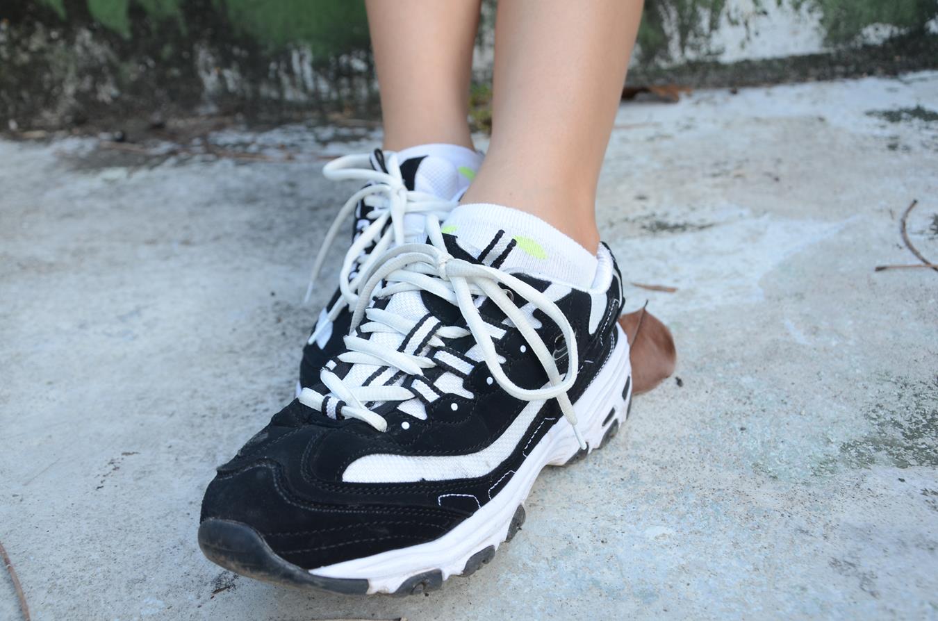 图片[15]-[战前女神] 美腿美足精品摄影套图 106 [189P] – 速更版-美库