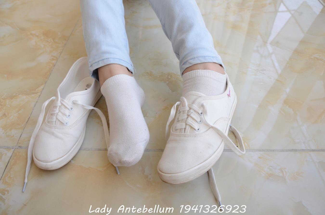 图片[40]-[战前女神] 美腿美足精品摄影套图 105 [98P] – 速更版-美库