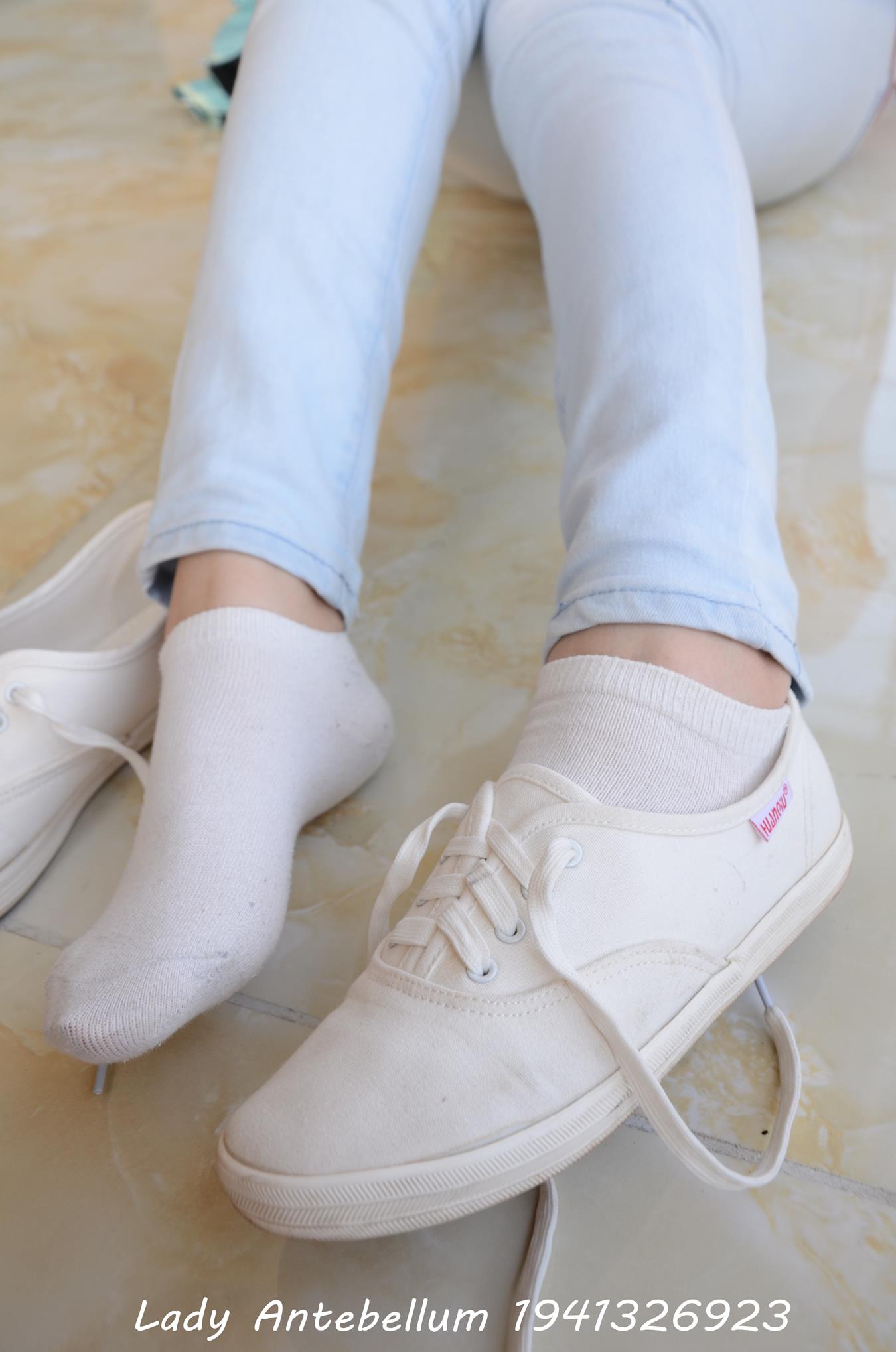 图片[42]-[战前女神] 美腿美足精品摄影套图 105 [98P] – 速更版-美库