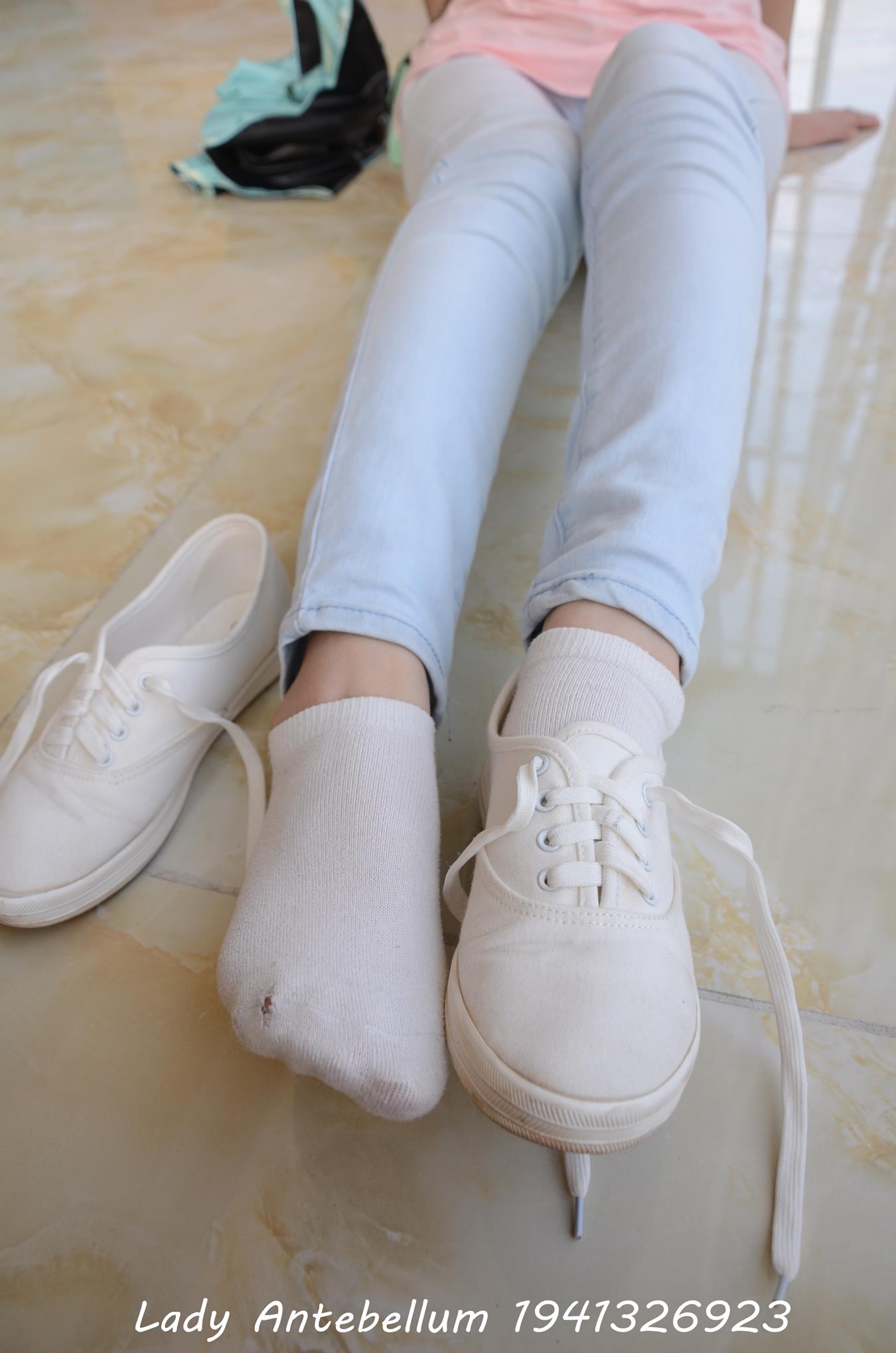 图片[46]-[战前女神] 美腿美足精品摄影套图 105 [98P] – 速更版-美库