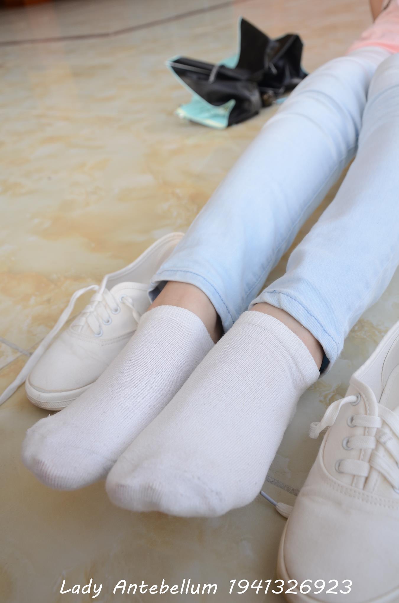 图片[51]-[战前女神] 美腿美足精品摄影套图 105 [98P] – 速更版-美库