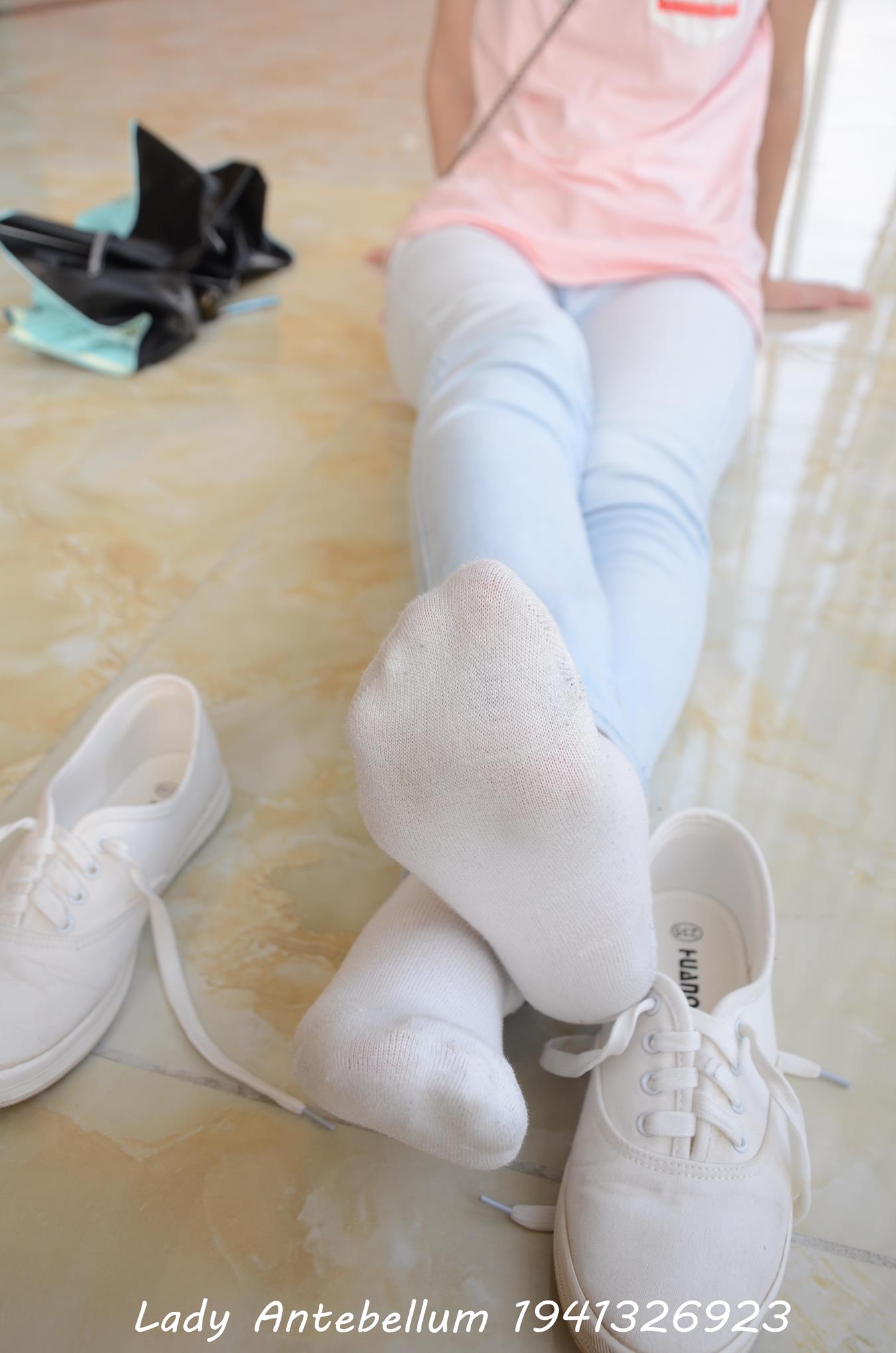 图片[52]-[战前女神] 美腿美足精品摄影套图 105 [98P] – 速更版-美库