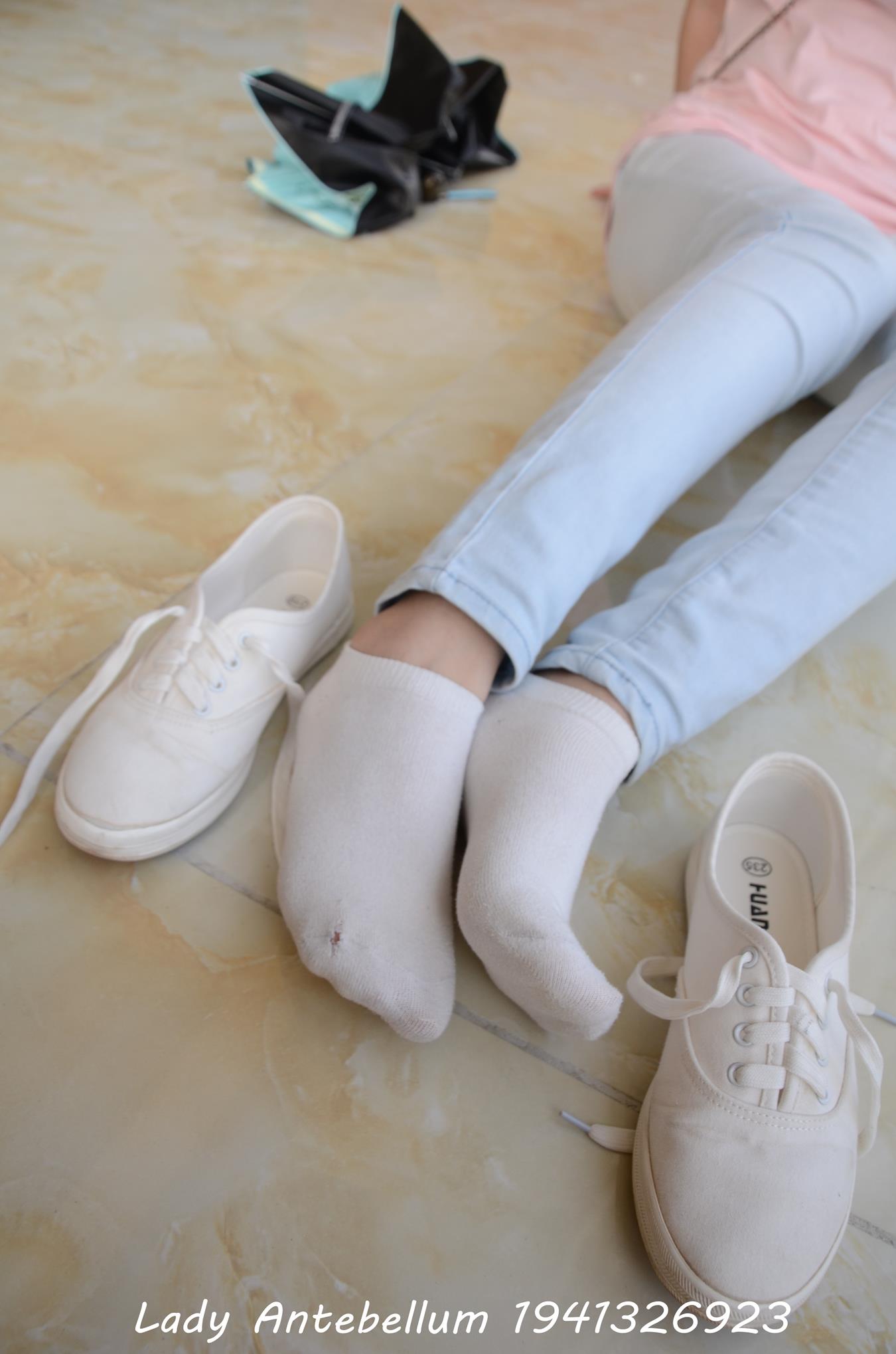 图片[63]-[战前女神] 美腿美足精品摄影套图 105 [98P] – 速更版-美库