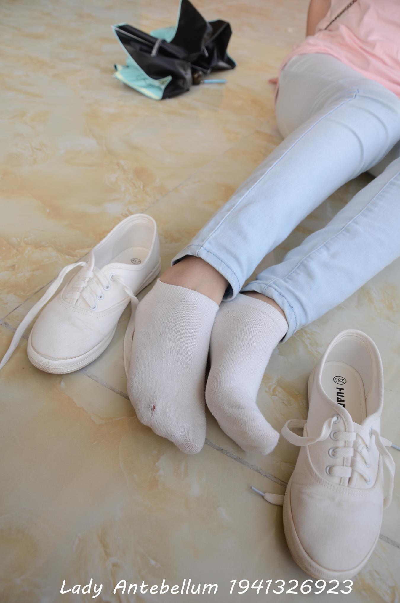 图片[64]-[战前女神] 美腿美足精品摄影套图 105 [98P] – 速更版-美库