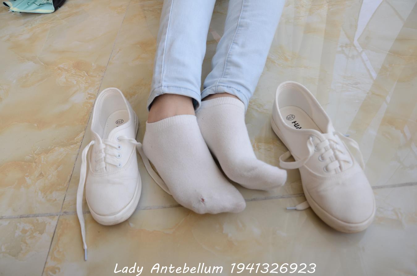 图片[65]-[战前女神] 美腿美足精品摄影套图 105 [98P] – 速更版-美库