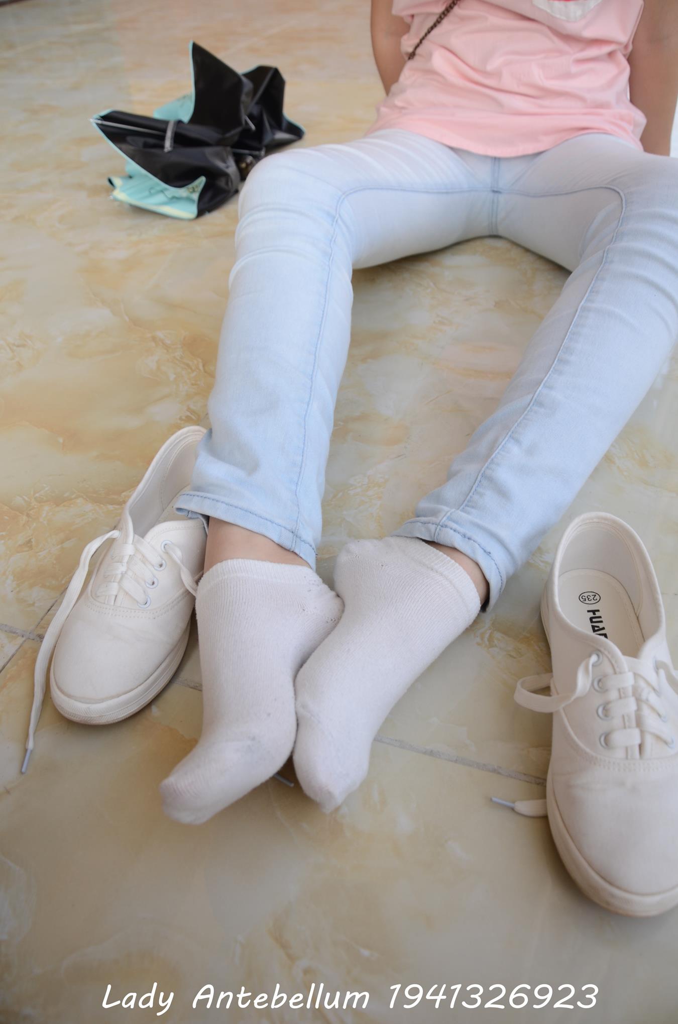 图片[67]-[战前女神] 美腿美足精品摄影套图 105 [98P] – 速更版-美库