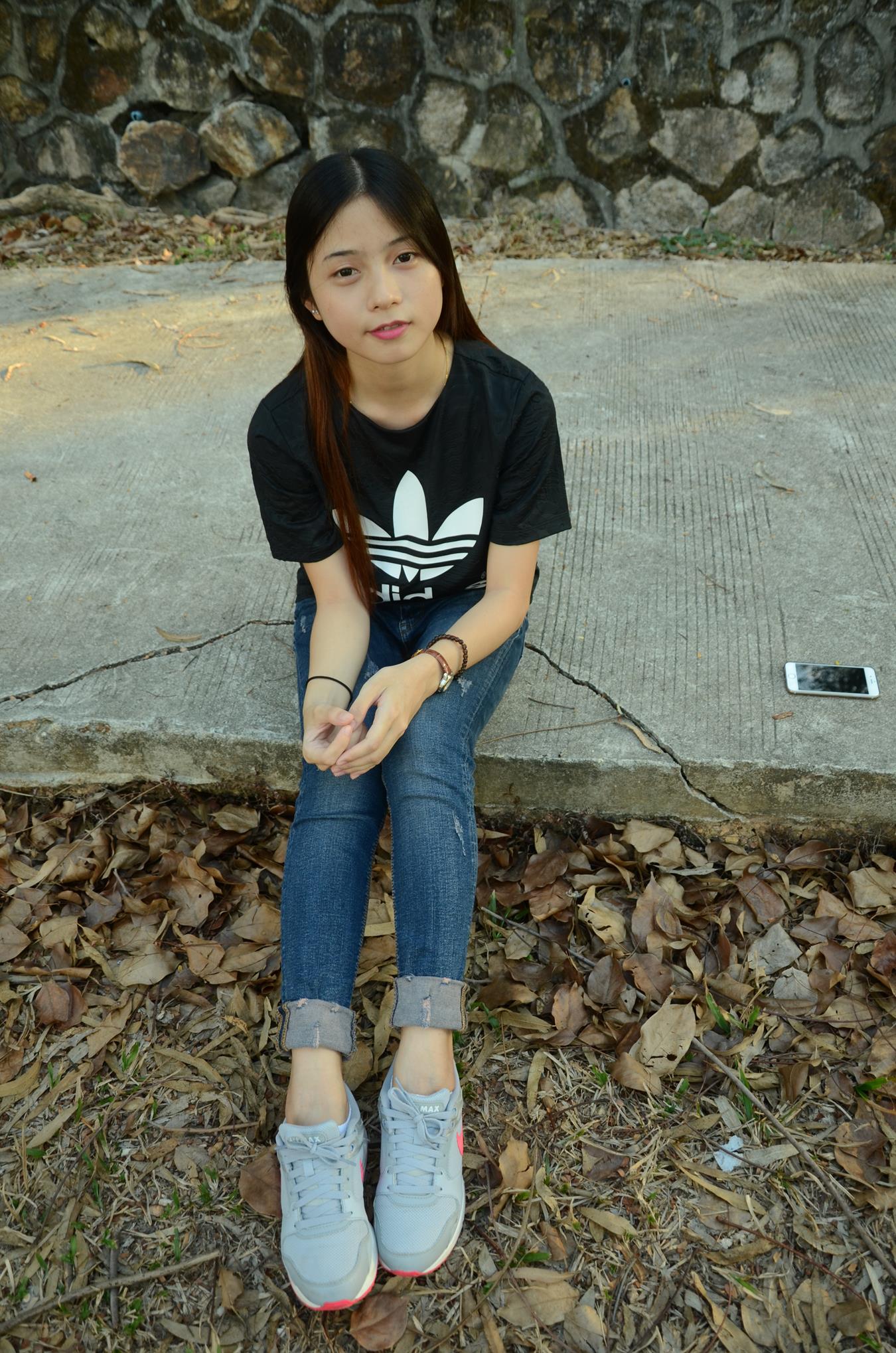 图片[19]-[战前女神] 美腿美足精品摄影套图 107 [137P] – 速更版-美库