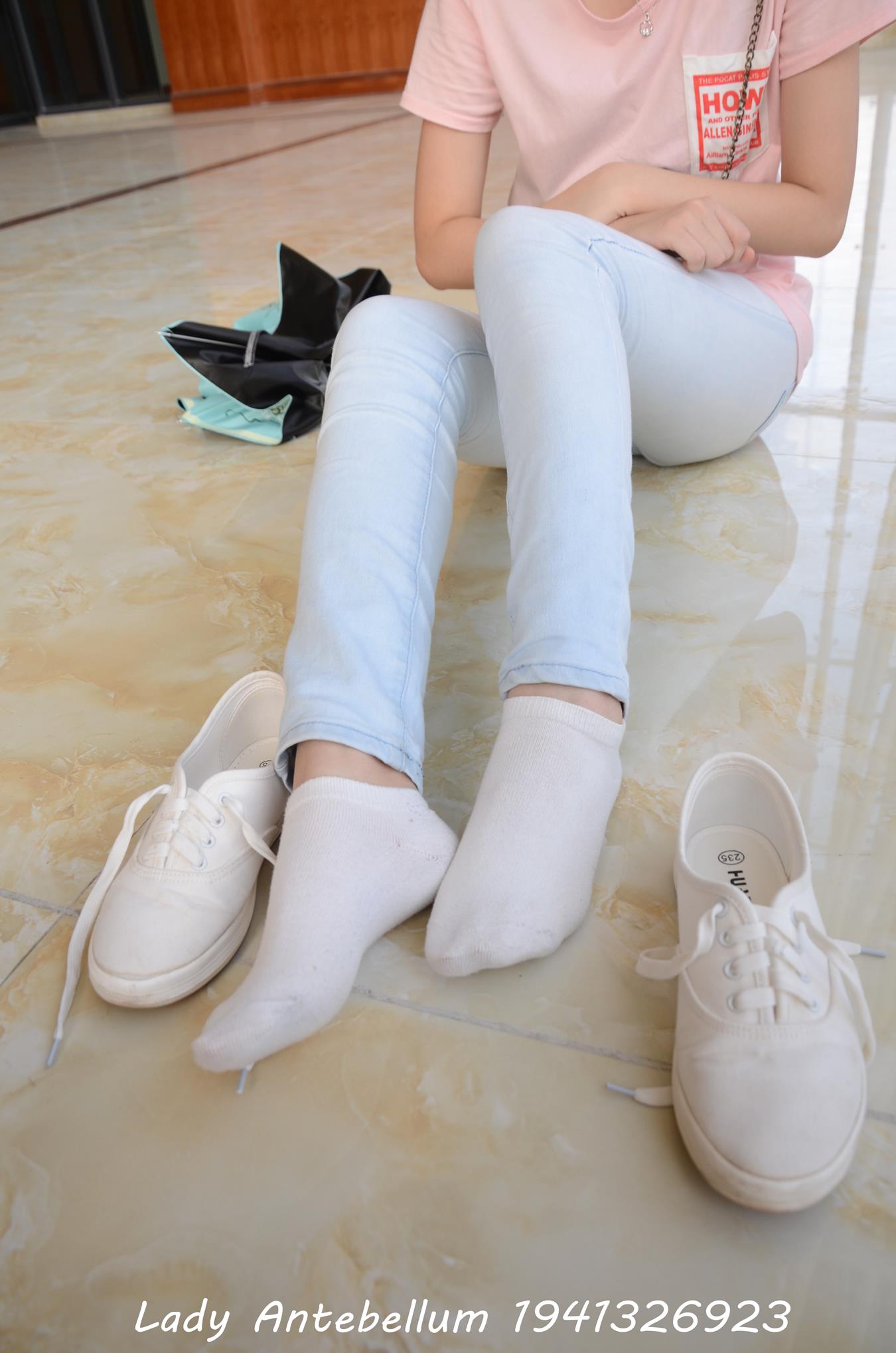 图片[70]-[战前女神] 美腿美足精品摄影套图 105 [98P] – 速更版-美库